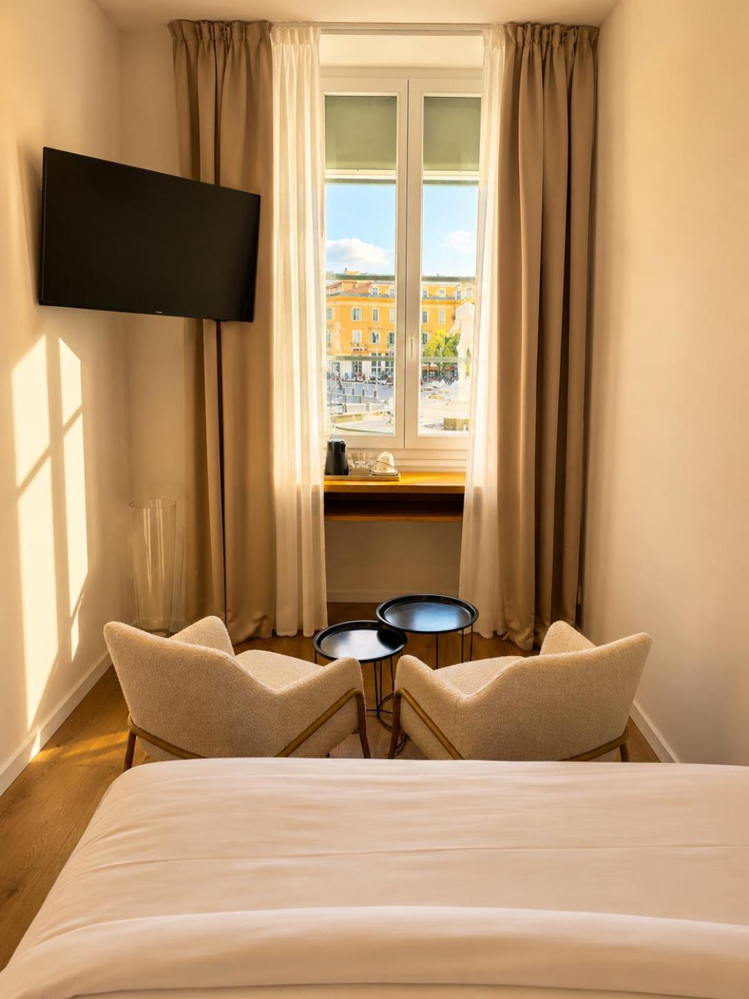 Superior Room Massena