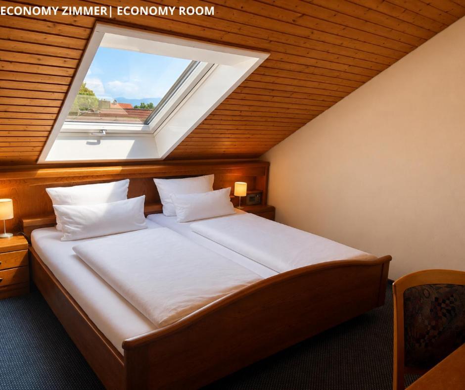 Economy Double Room