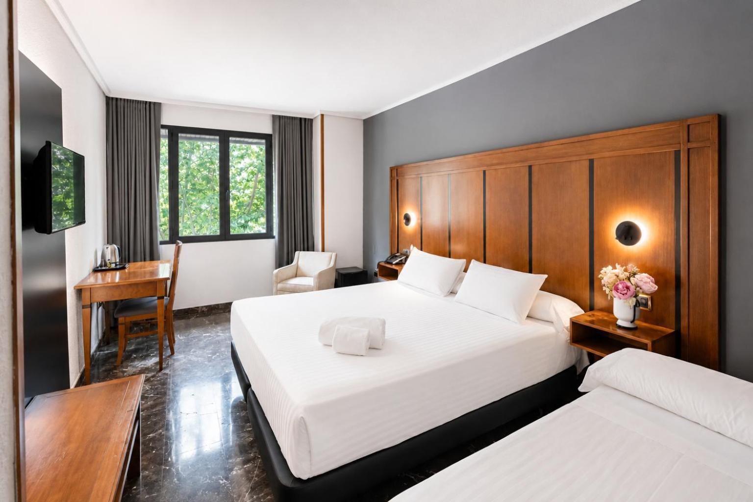 King Room Extra Bed