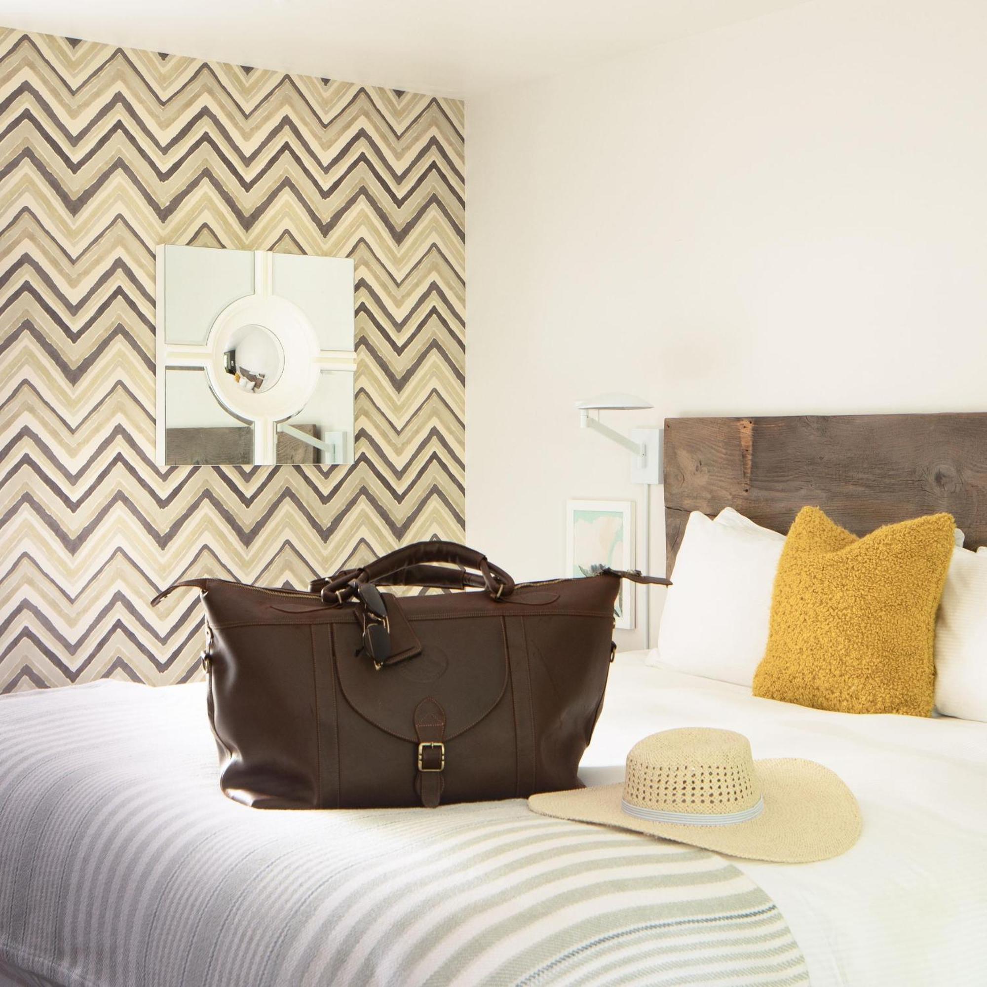 Cove King Second Floor