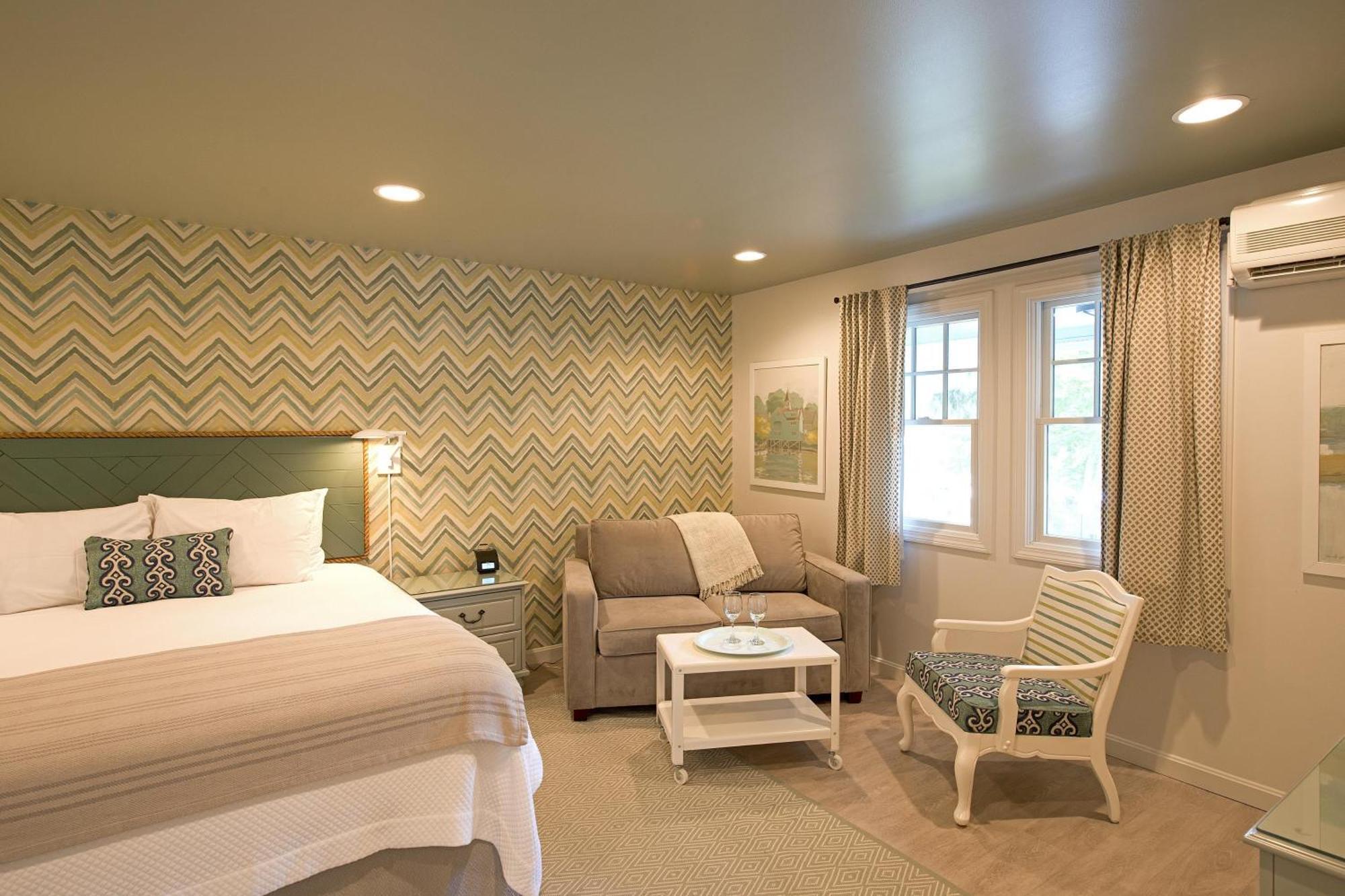 Cove View Suite