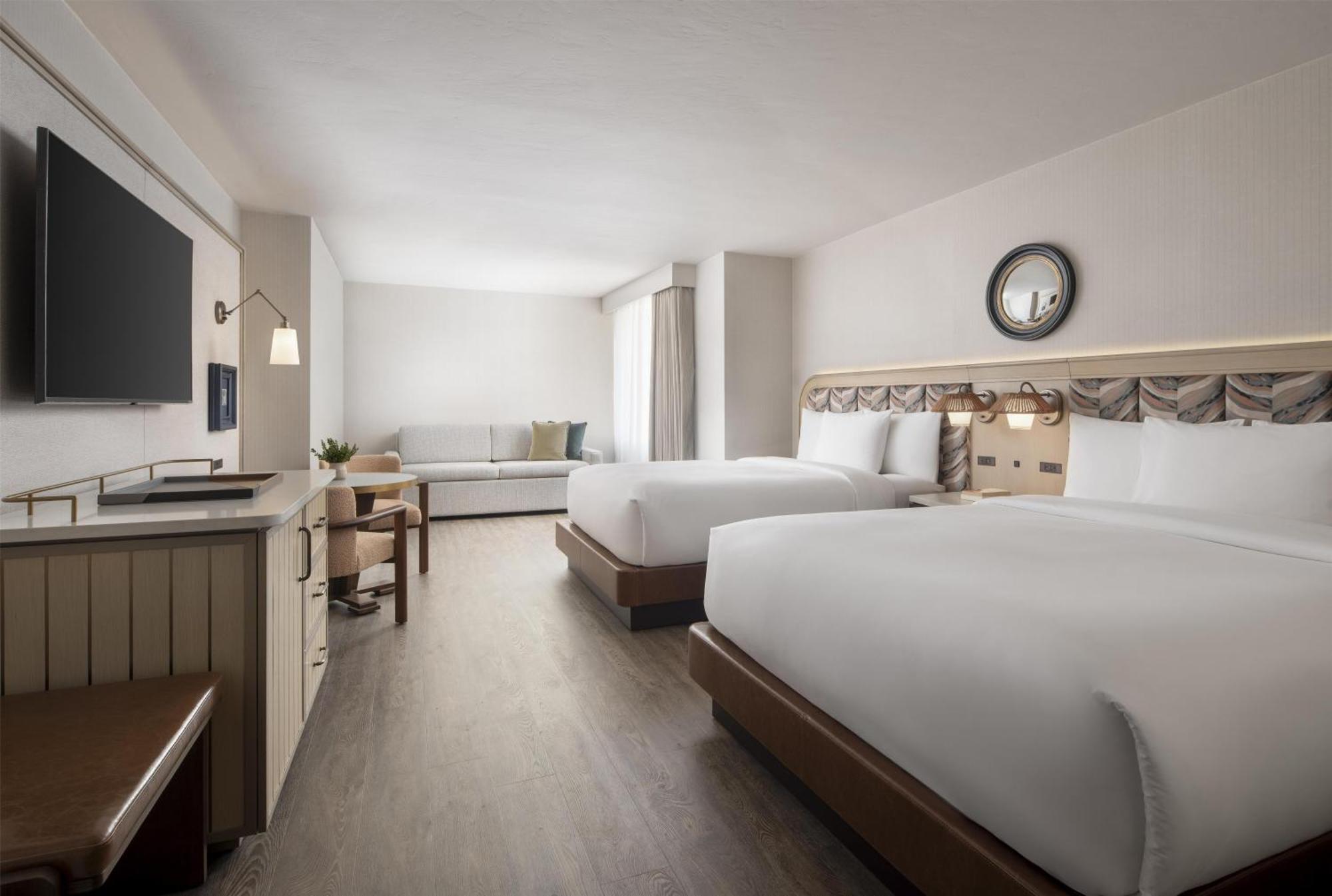 Deluxe Two Double Beds