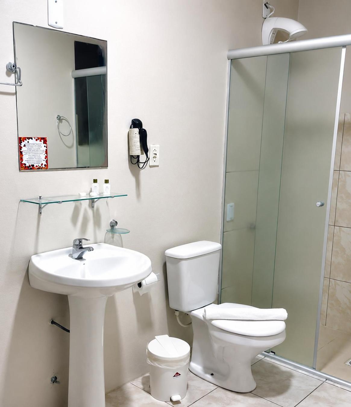 Couple Room