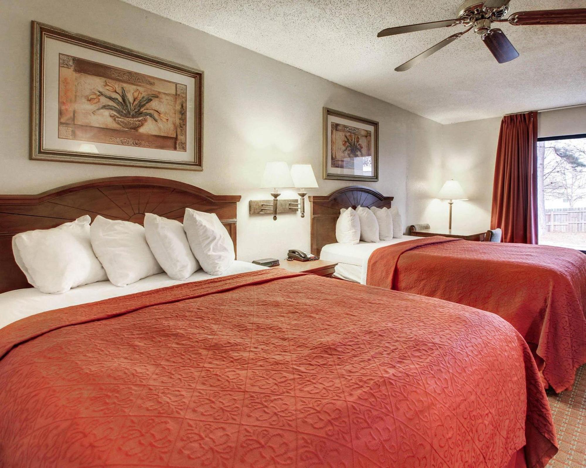 Queen Room with Two Queen Beds - Non-Smoking