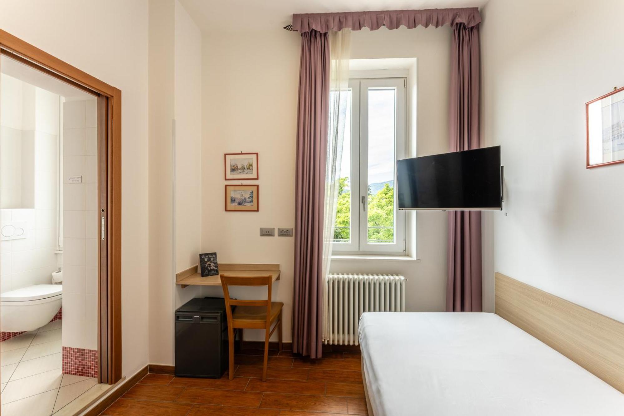 Single Room