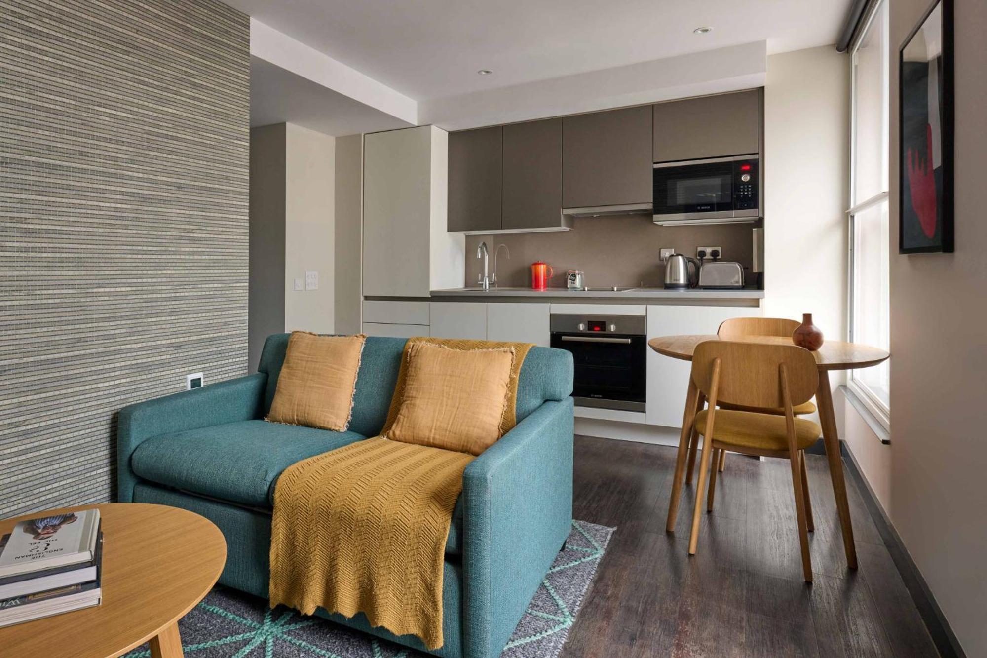 One Bedroom Suite St Paul’s View