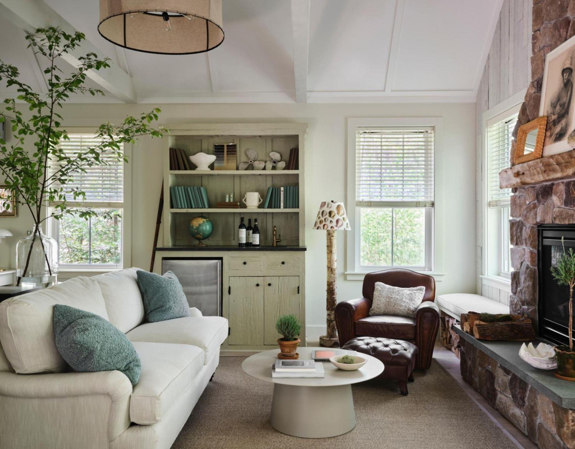 One-Bedroom Bungalow