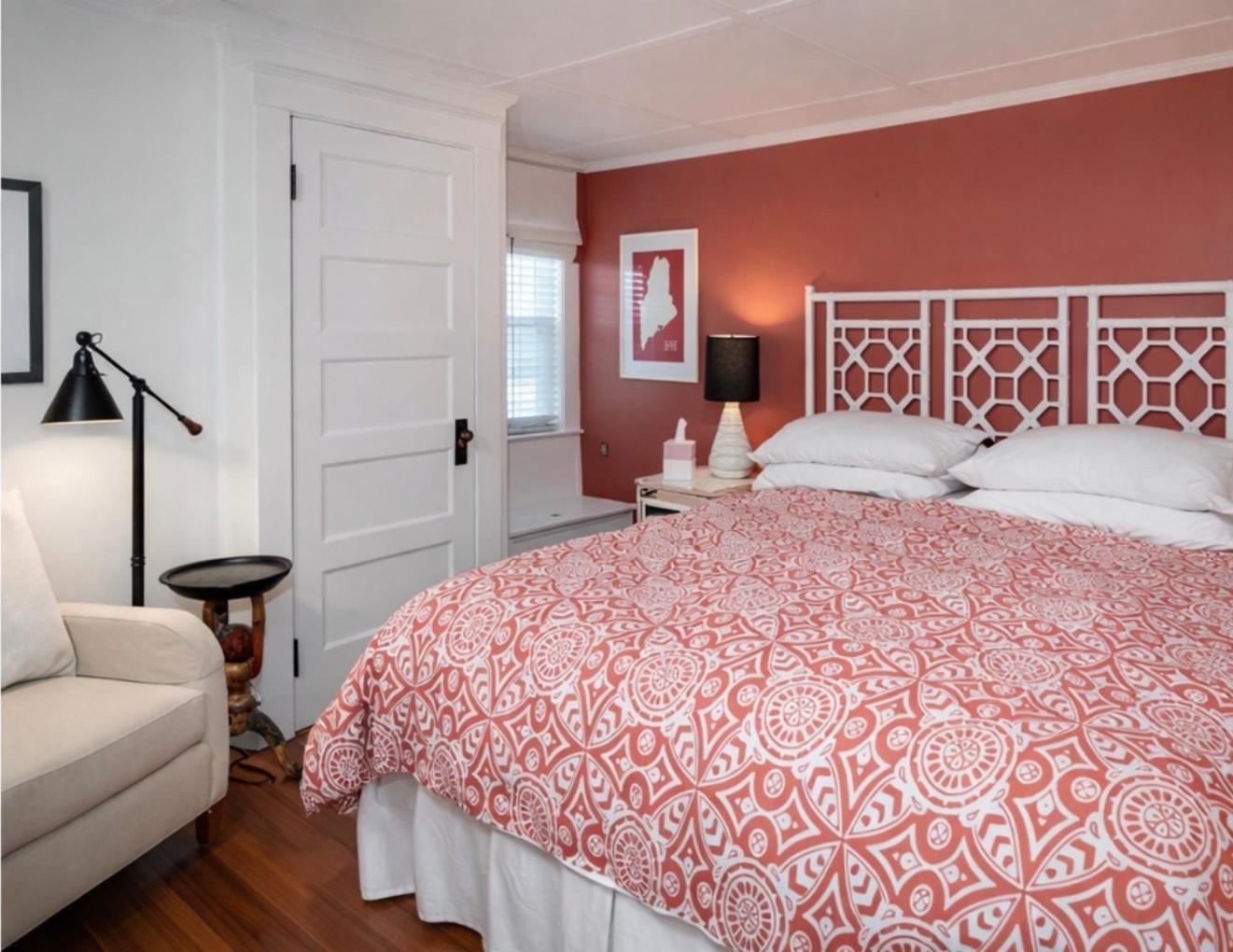 Kennebunkport Room - King Room