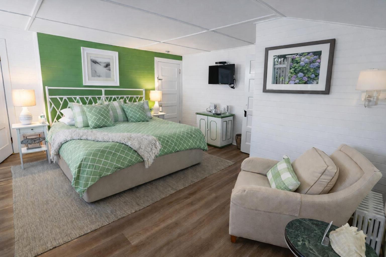 York Suite King Room