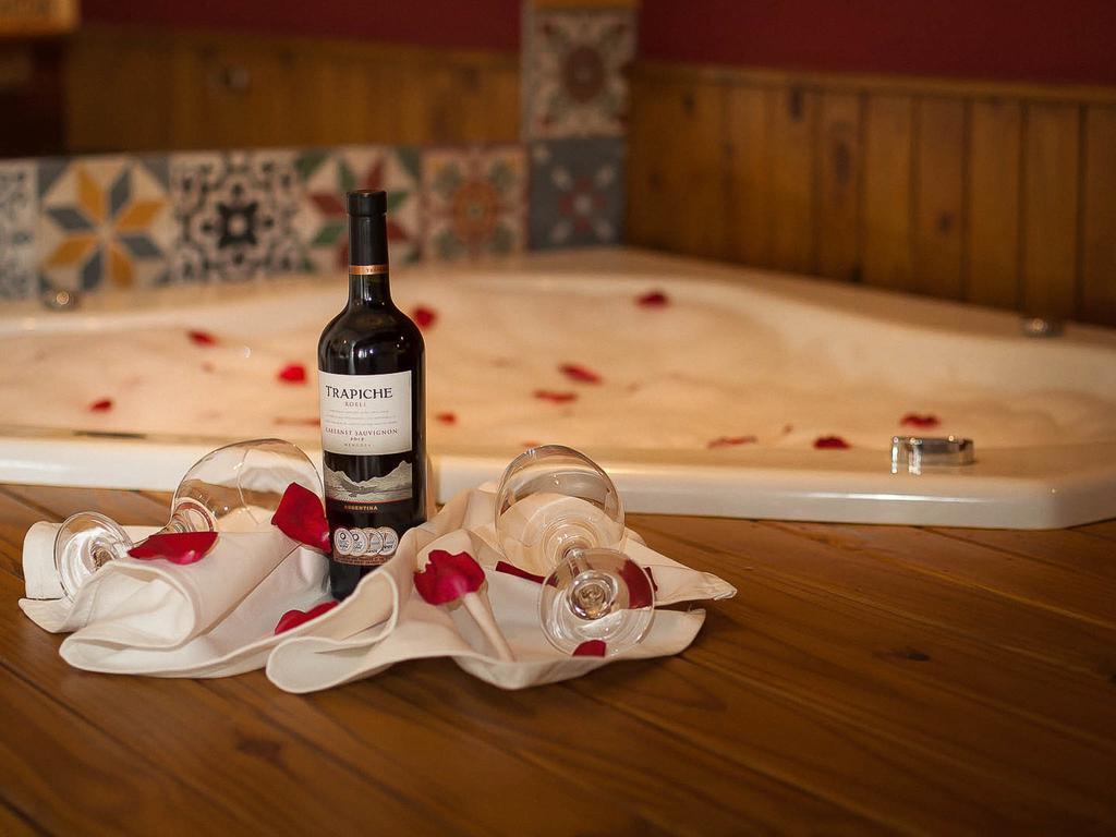 Suite Spa Bath