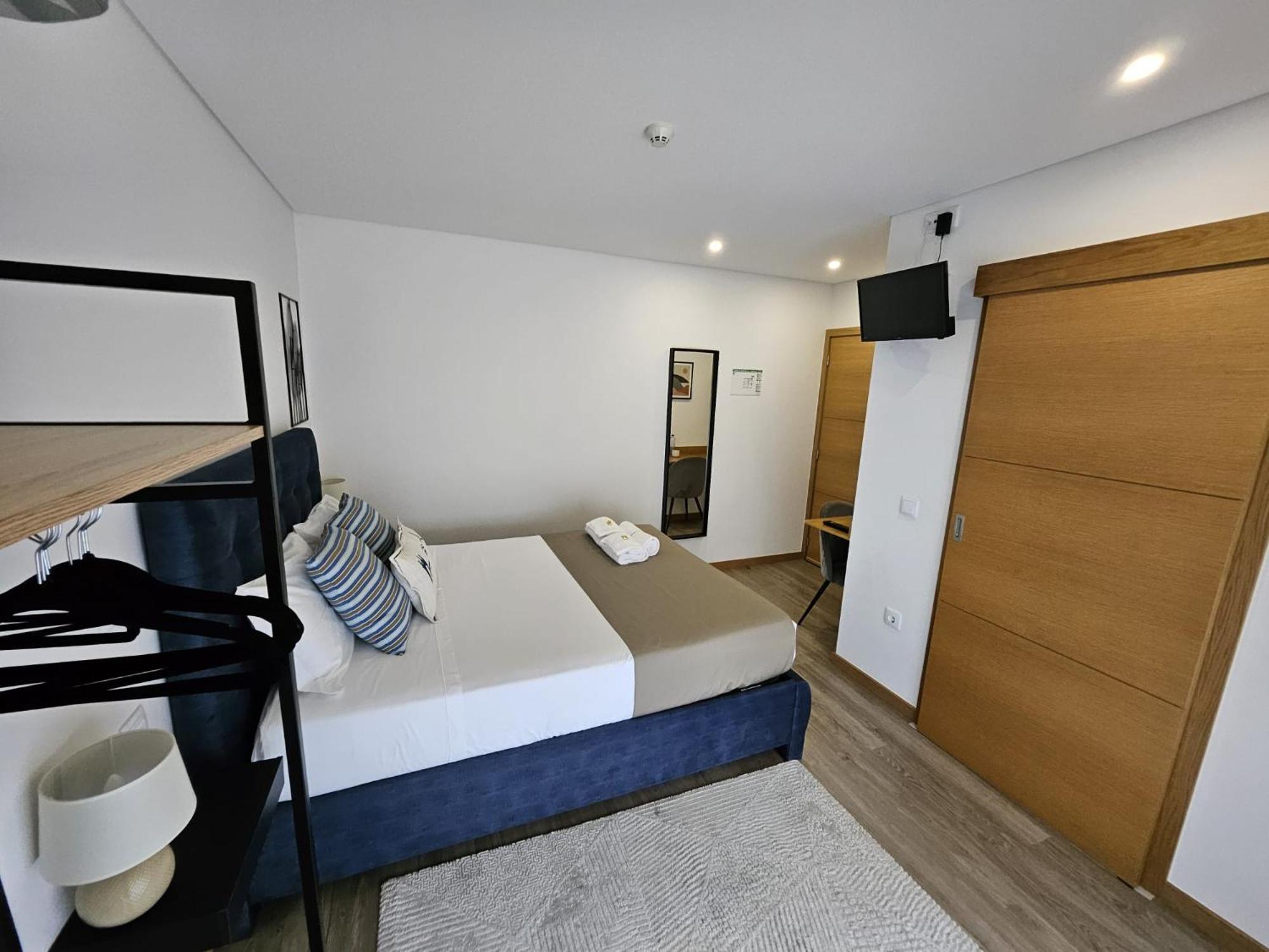 Double Room Private Bathroom