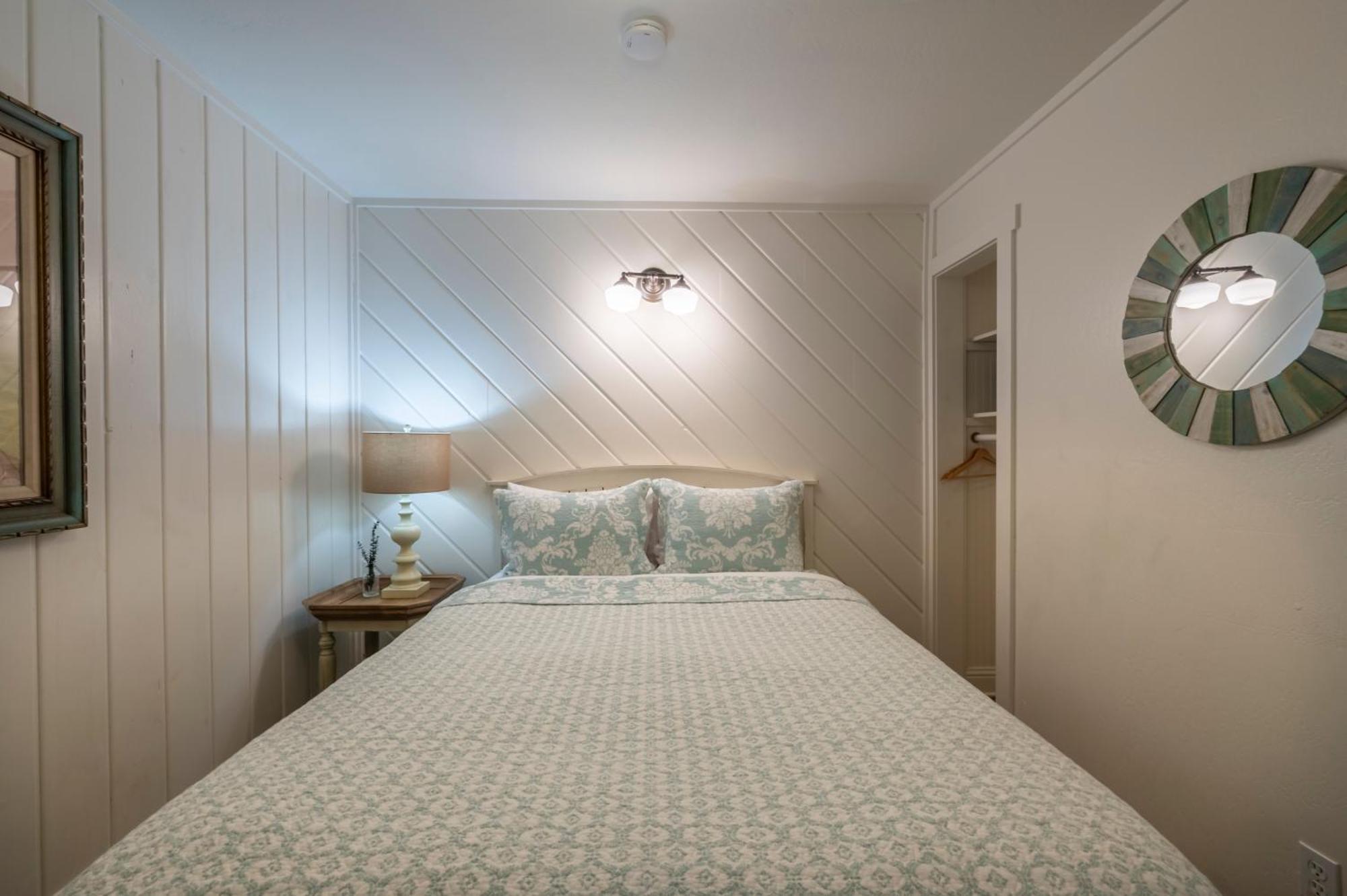 Queen Suite