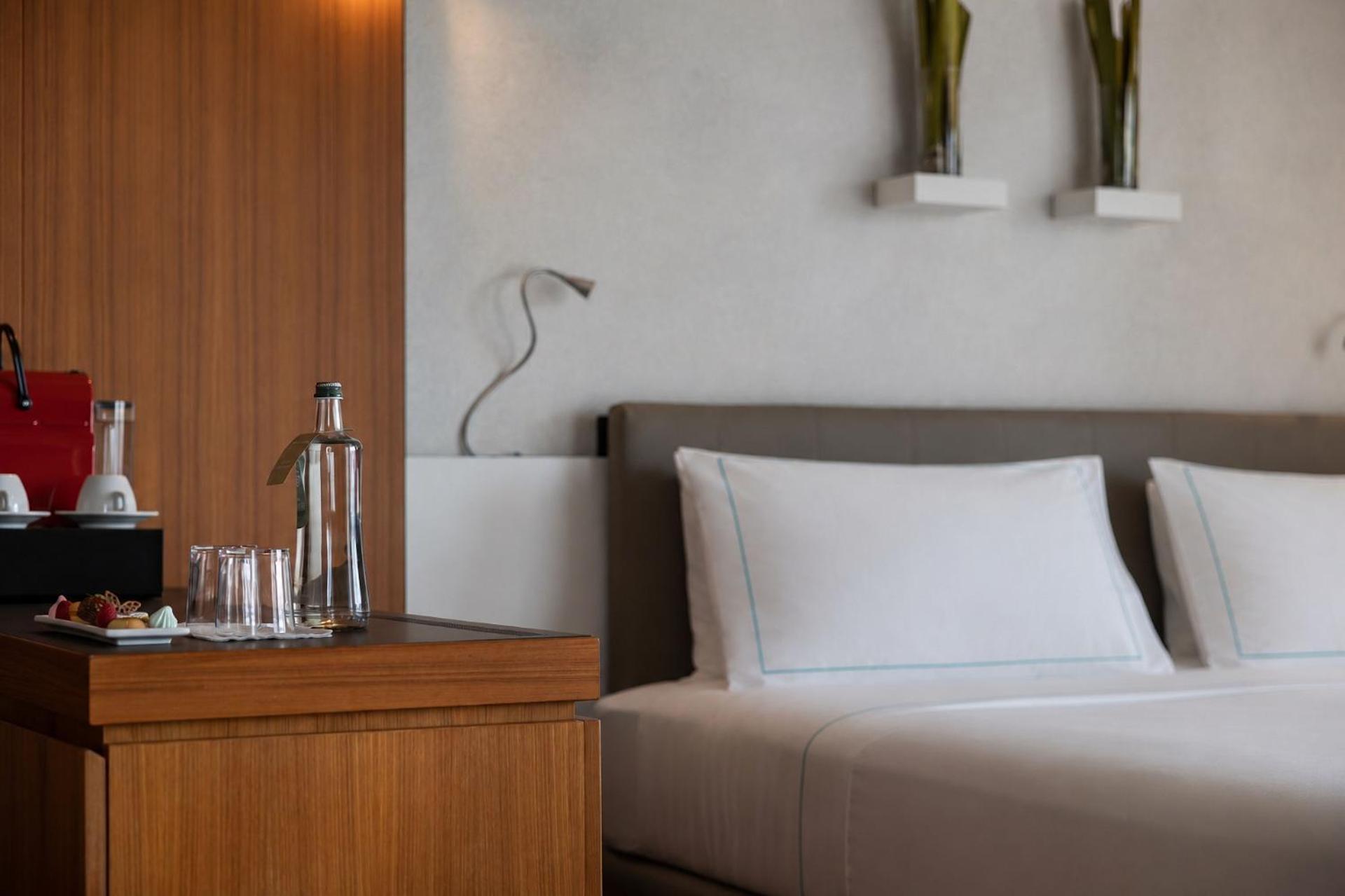 Wellness Junior Suite mit Seeblick und Zugang zum Spabereich