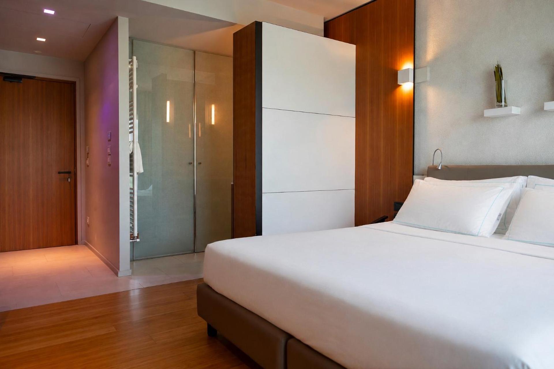 Deluxe Double or Twin Room Balcony Spa Access