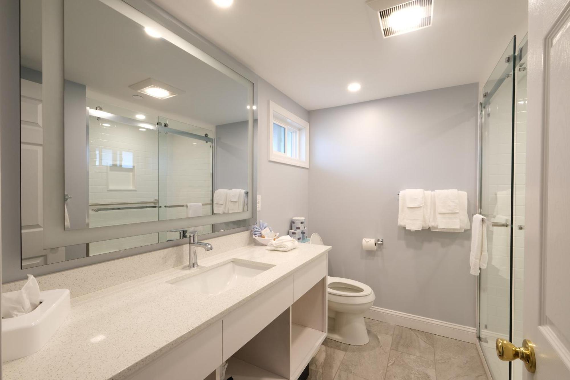 Dunes Partial Oceanview King