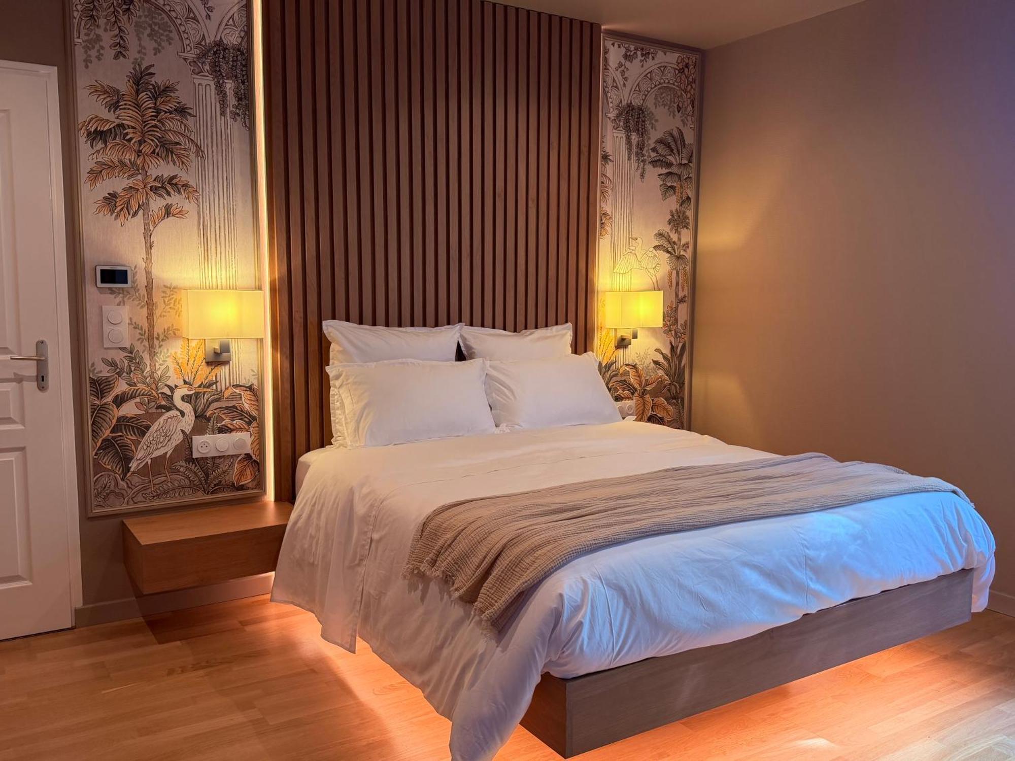 Chambre Deluxe (2 Adultes + 1 Enfant)