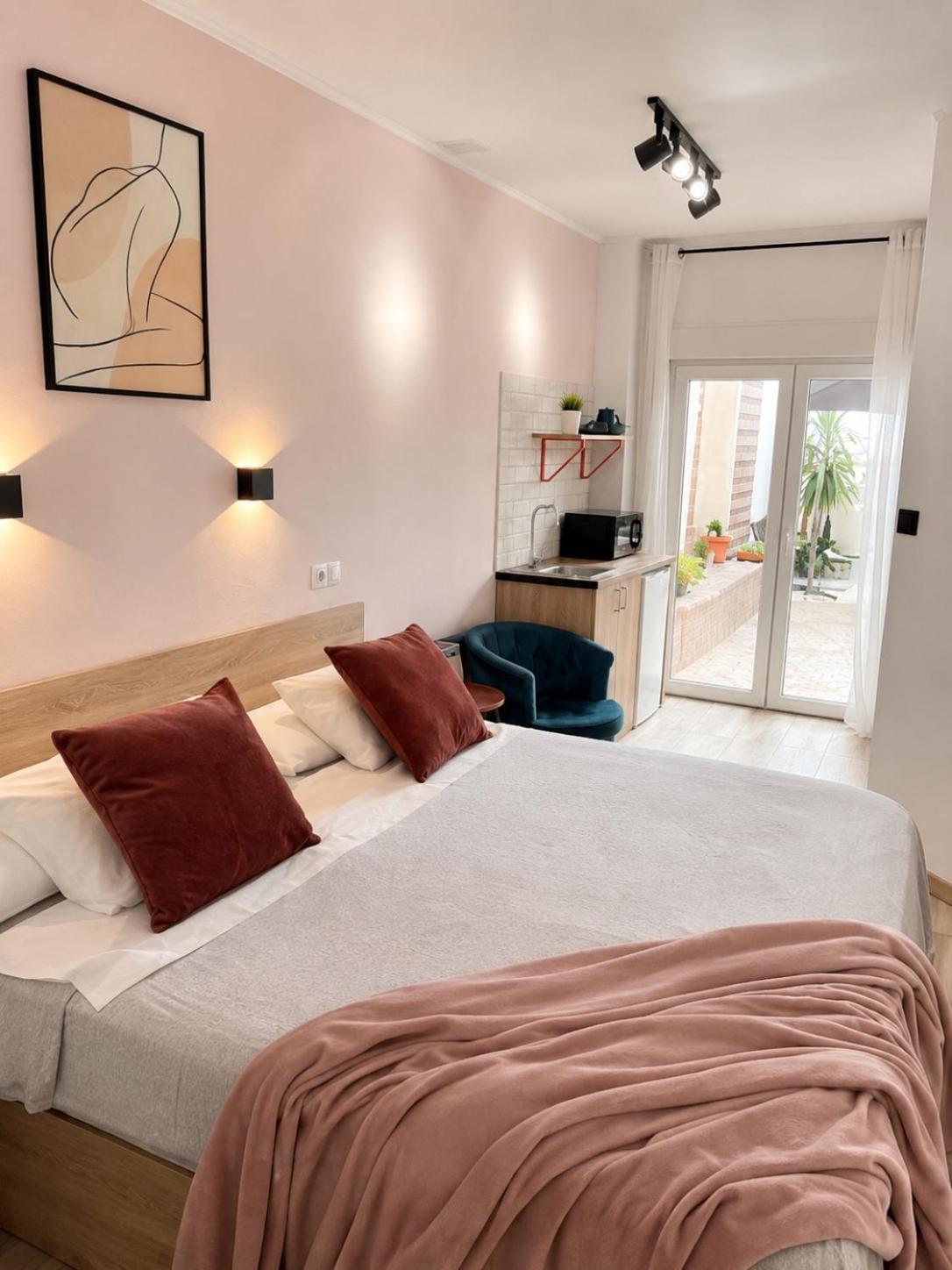 Double Room Patio