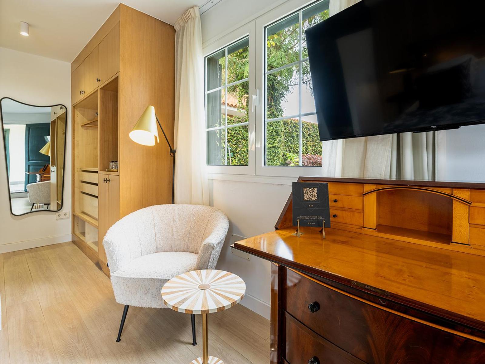Superior Twin Room