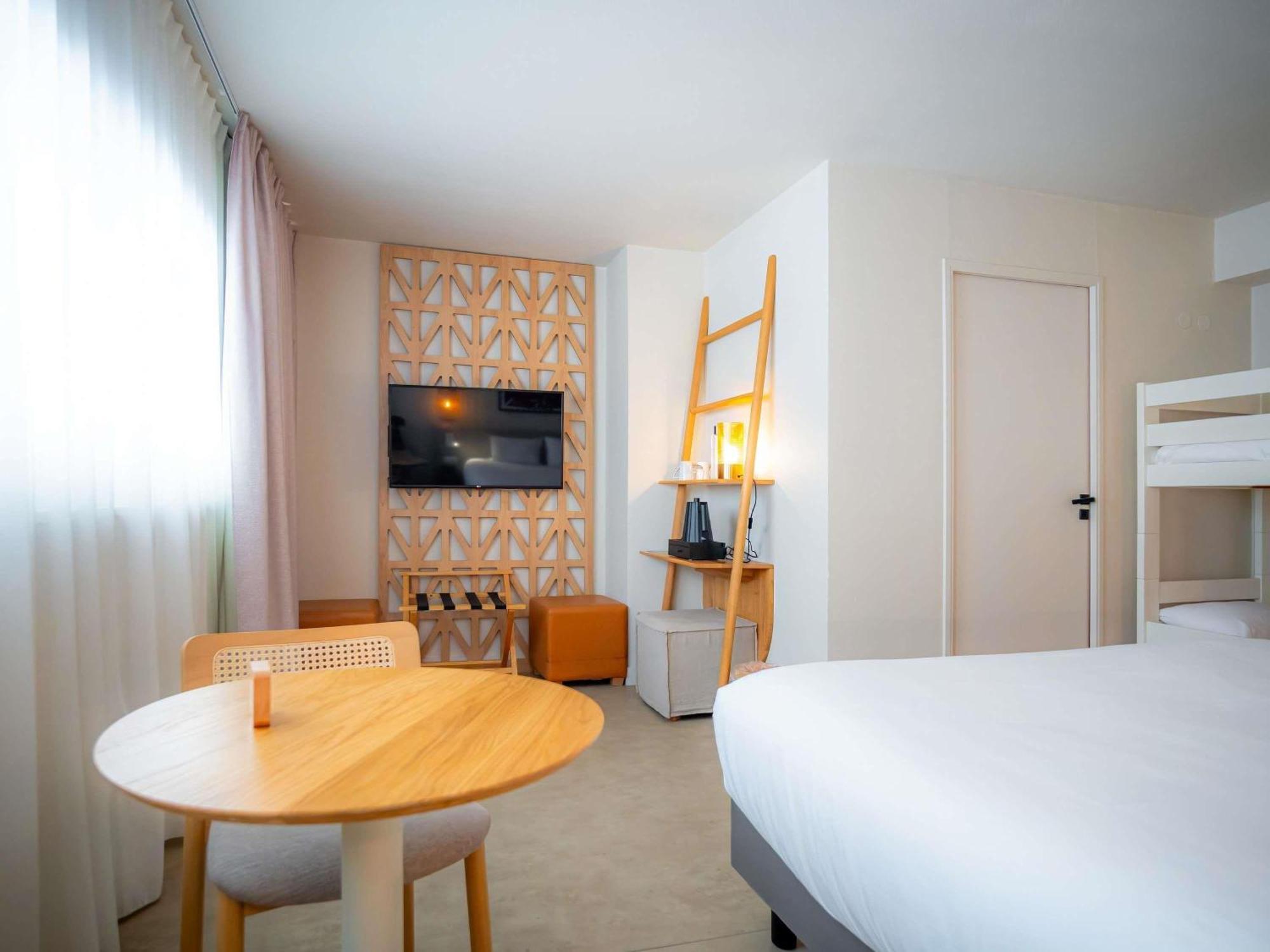 Classic Double Room City View