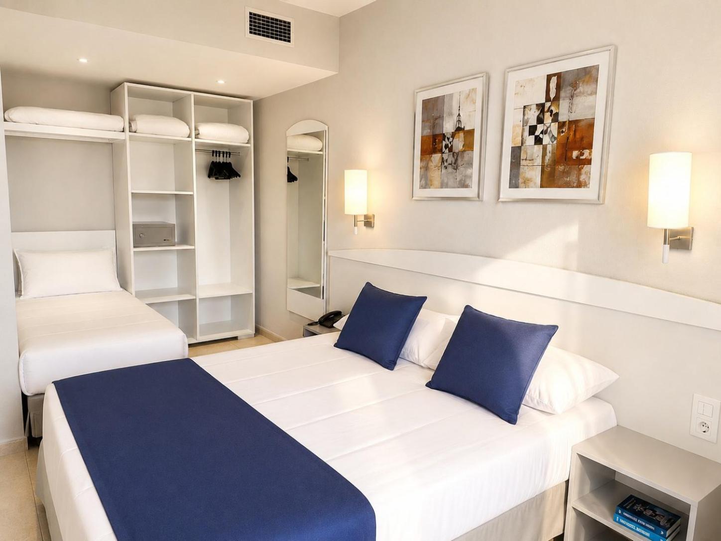 One-Bedroom Apartment Pool View