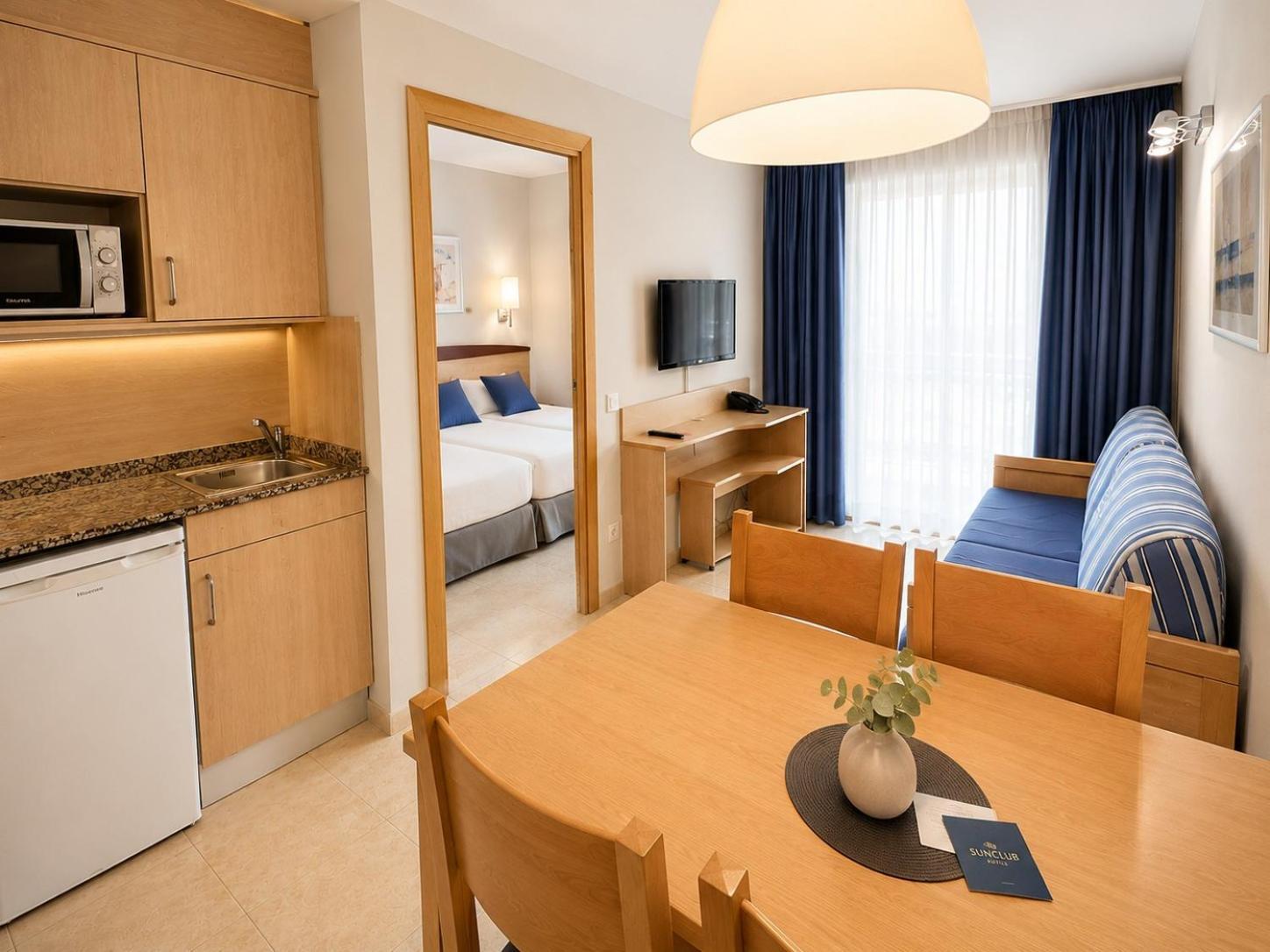 One-Bedroom Apartment