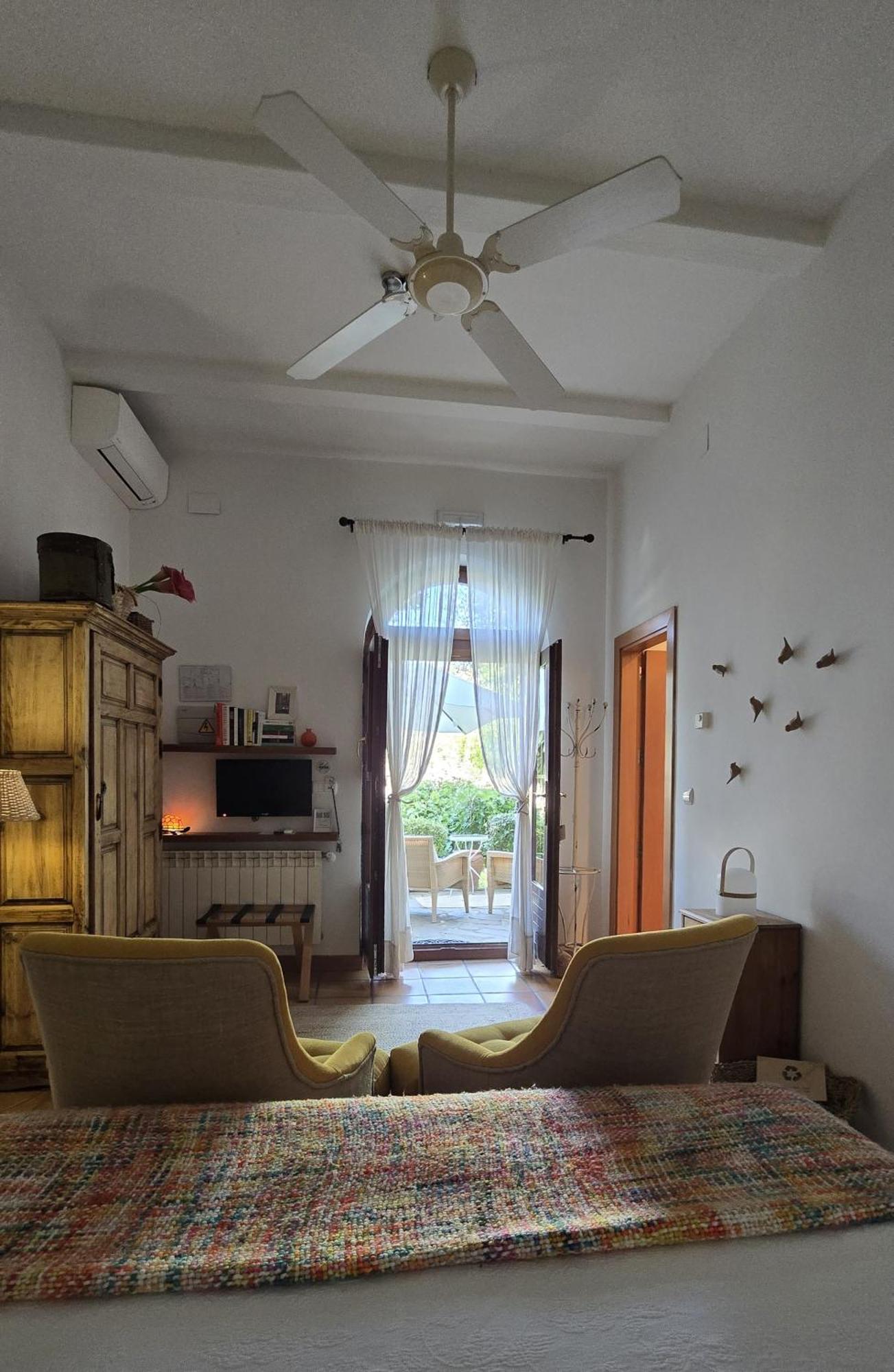 Double or Twin Room Balcony
