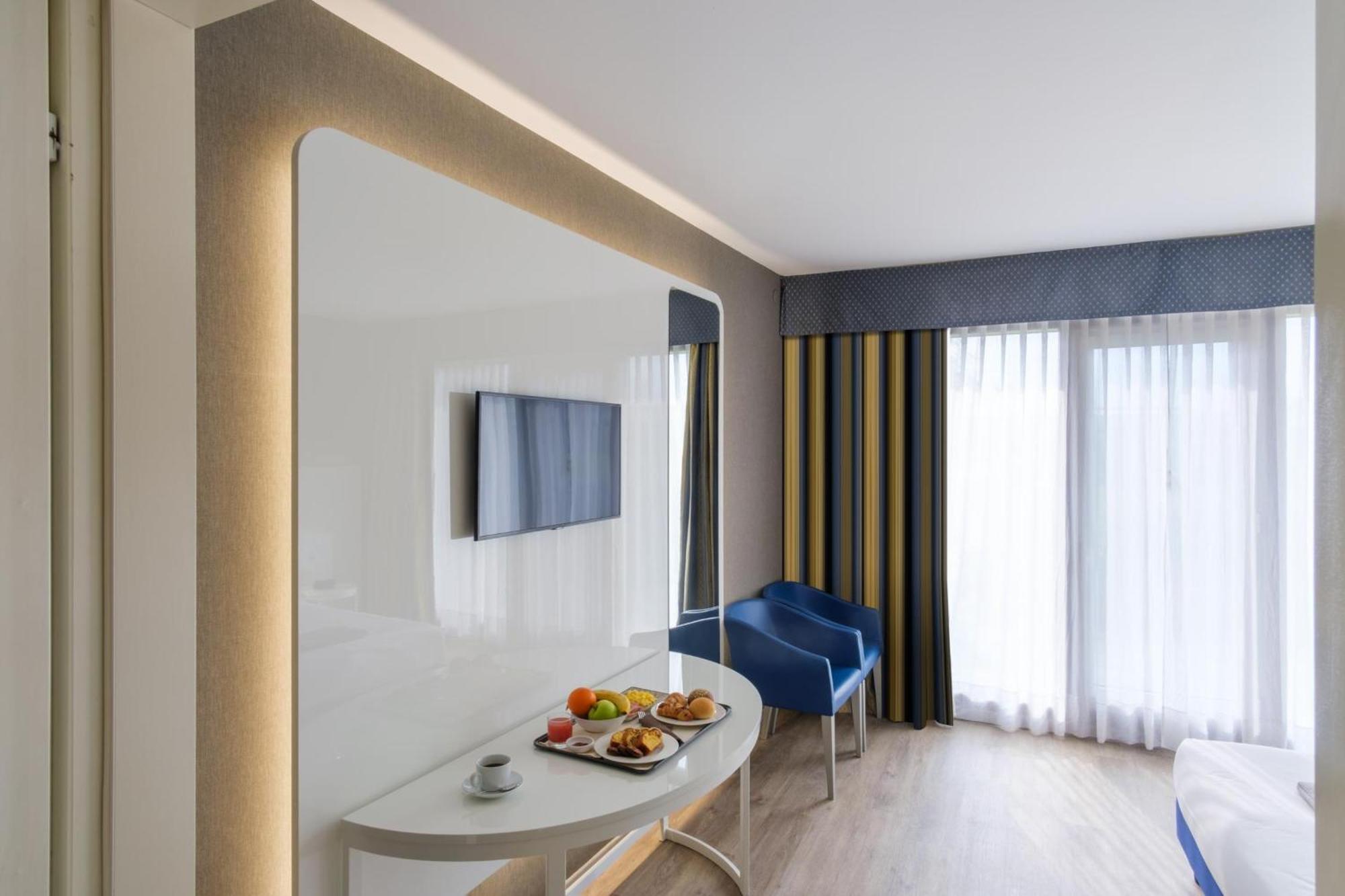 Comfort Double or Twin Room