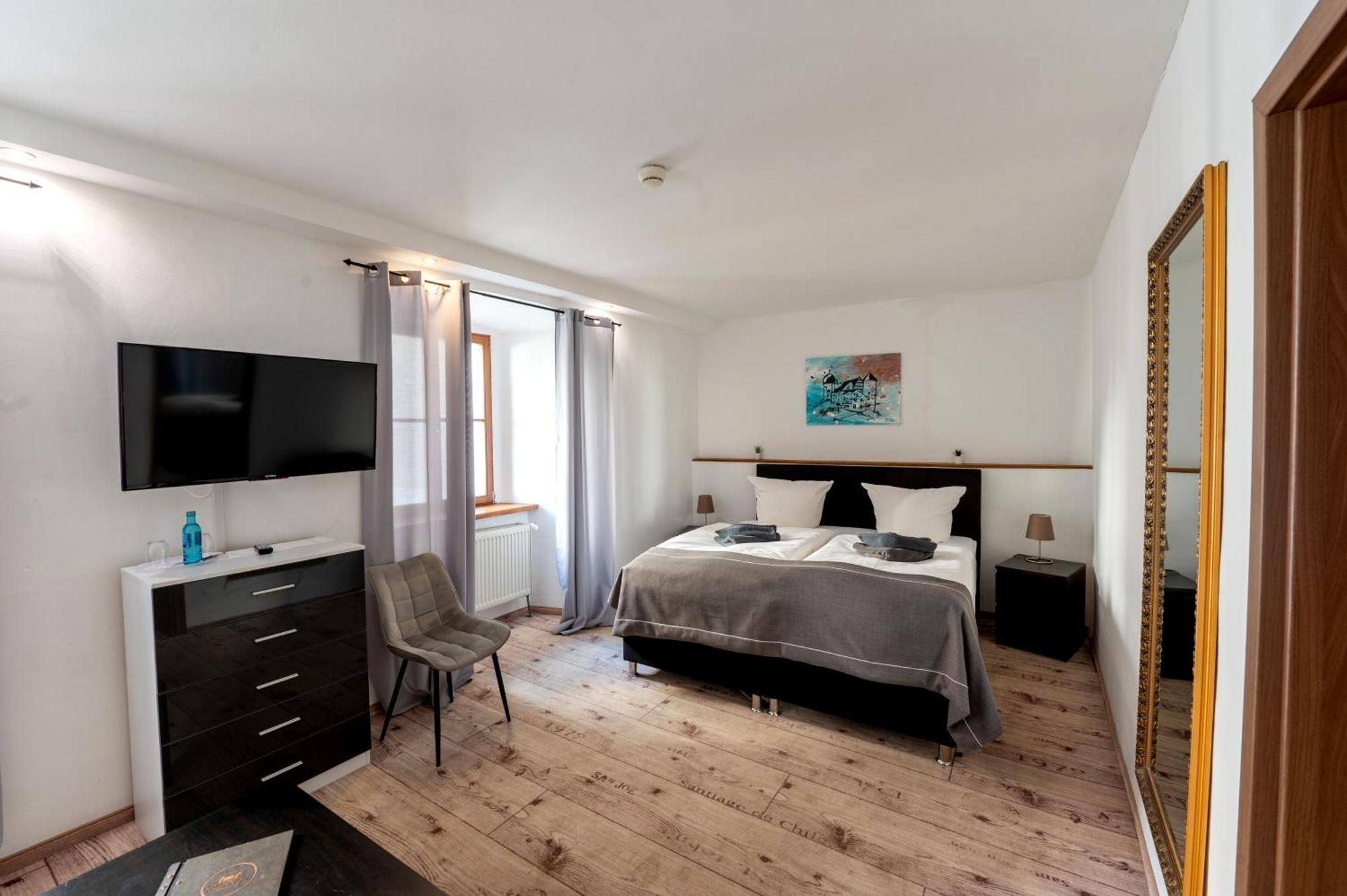 Large Double Room
