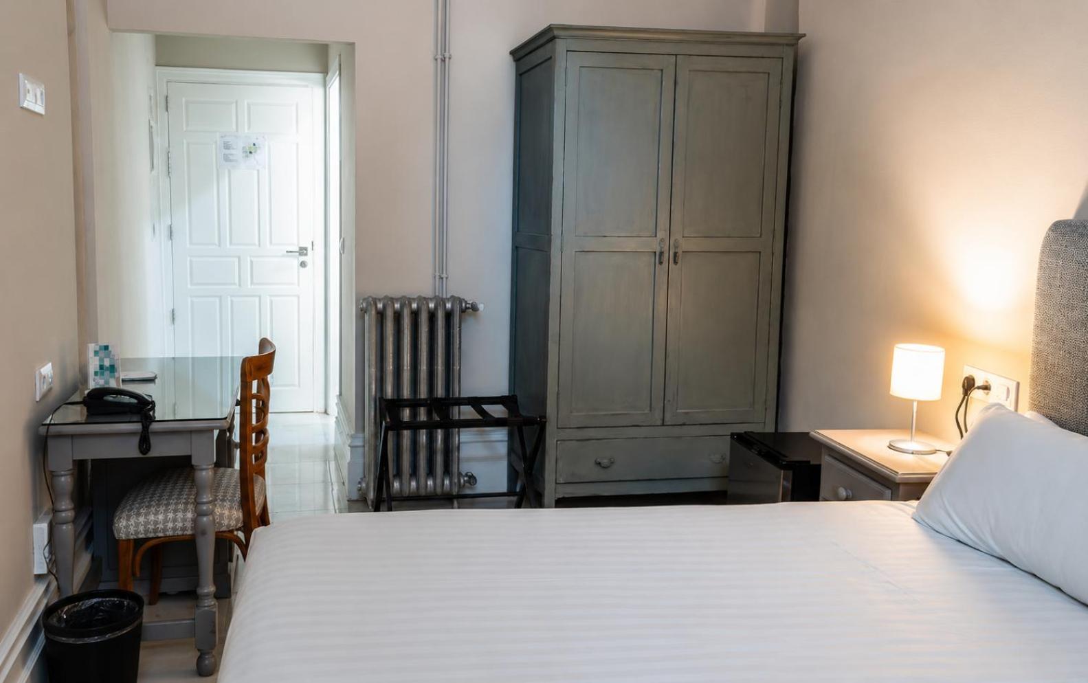 Double Comfort Room