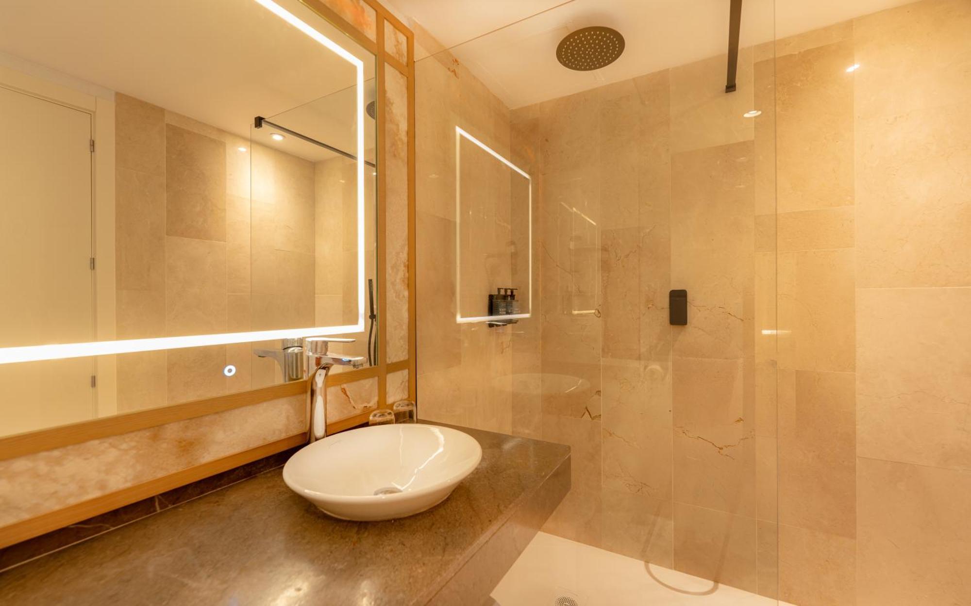 Premium Superior Room