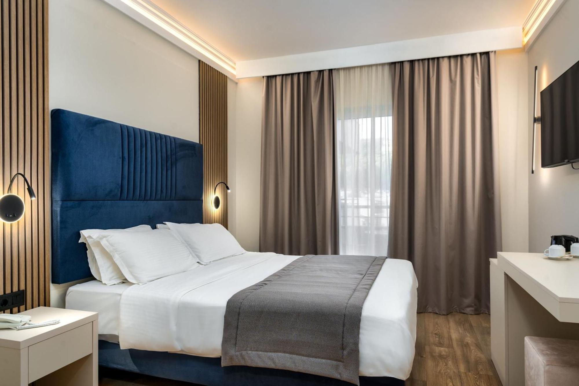 Double Room Side Sea View