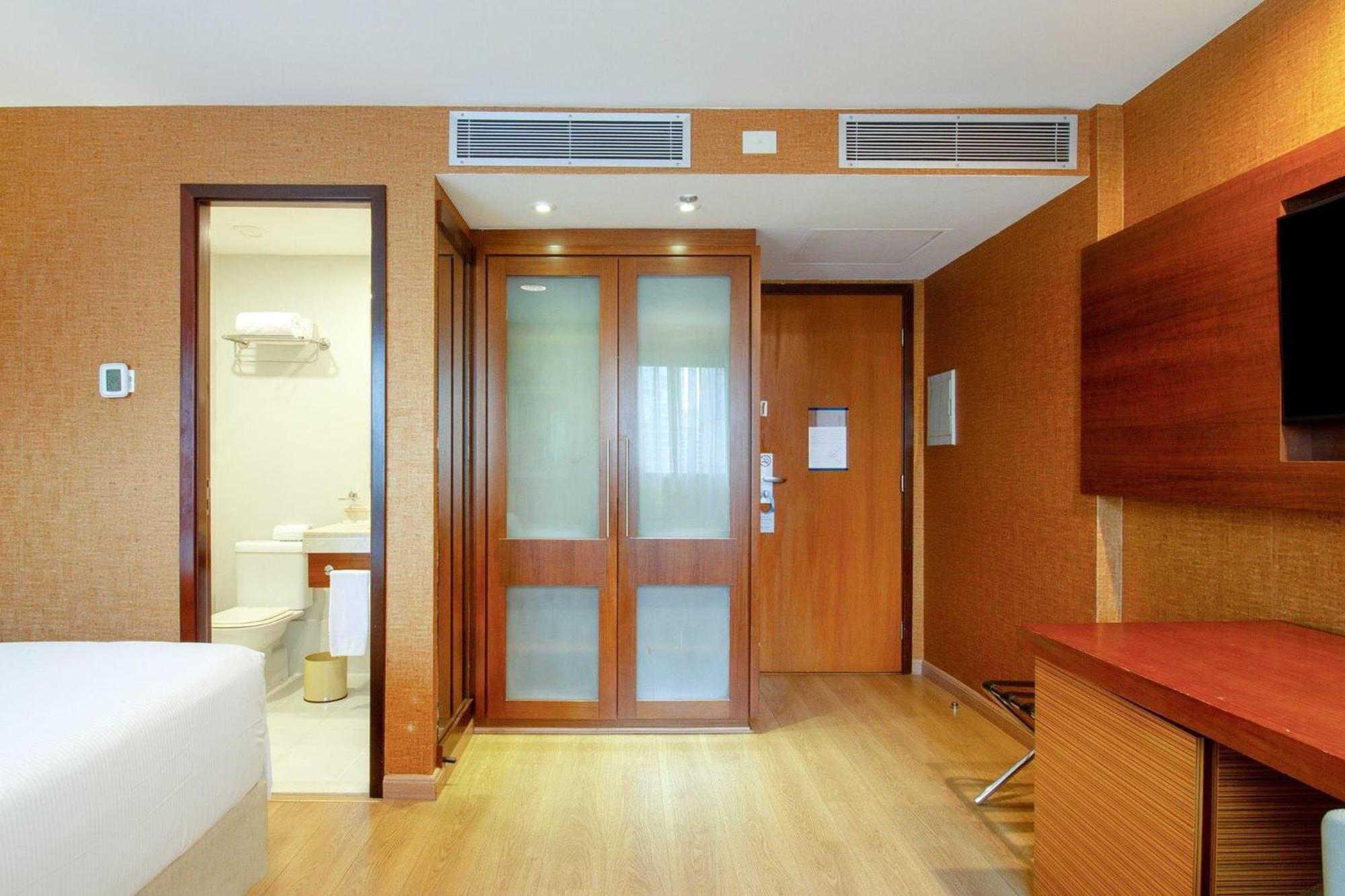 Superior Prime King Room