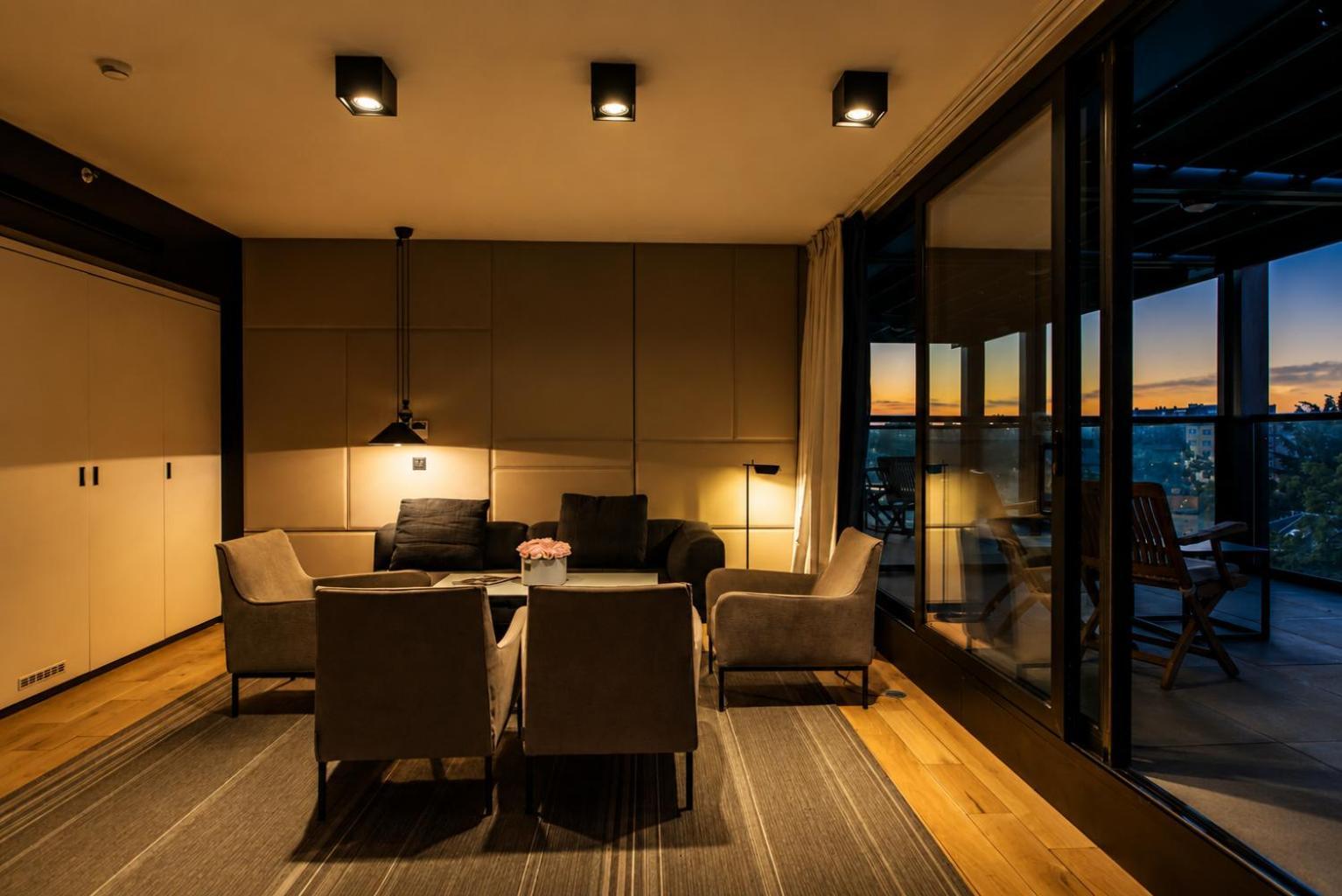 One-Bedroom Suite