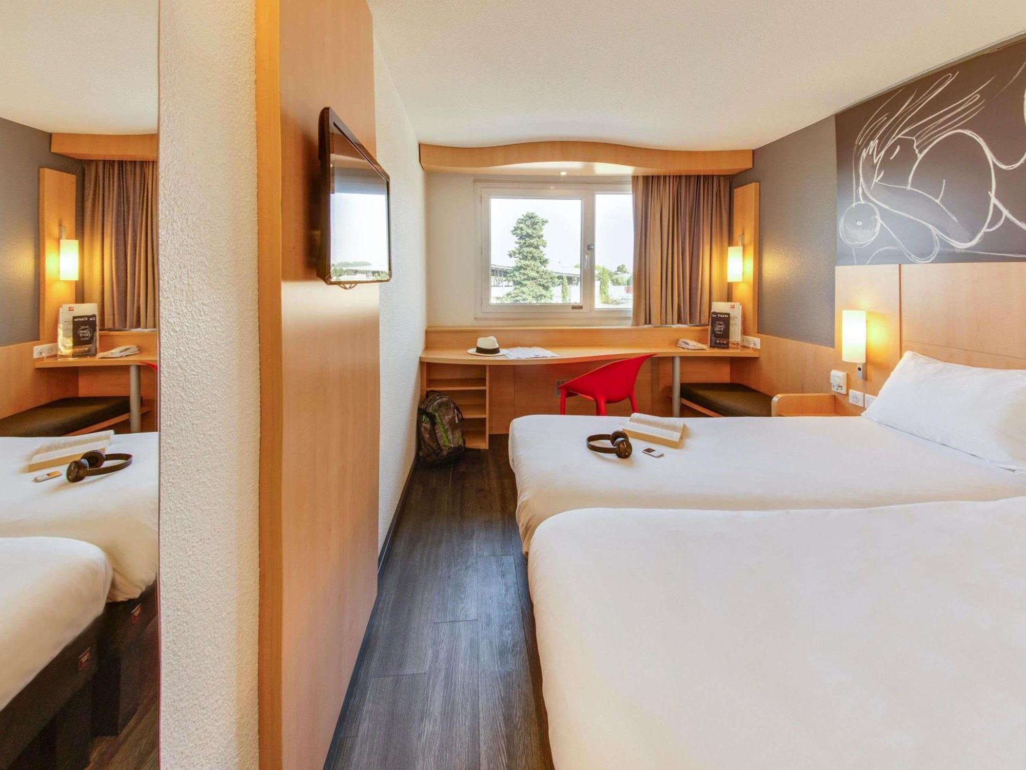 Standard Two Single Bed