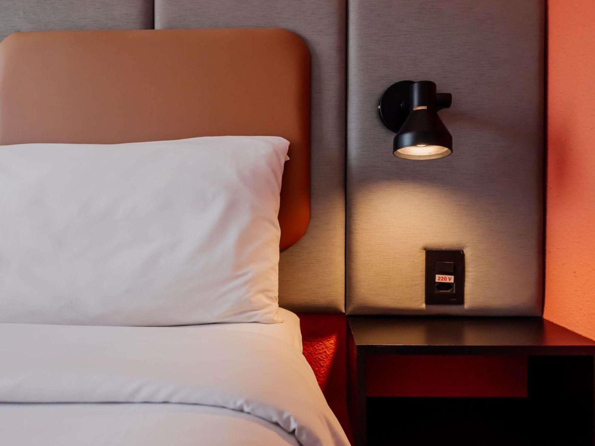 Standard One Double Bed,1773756098:JPEG