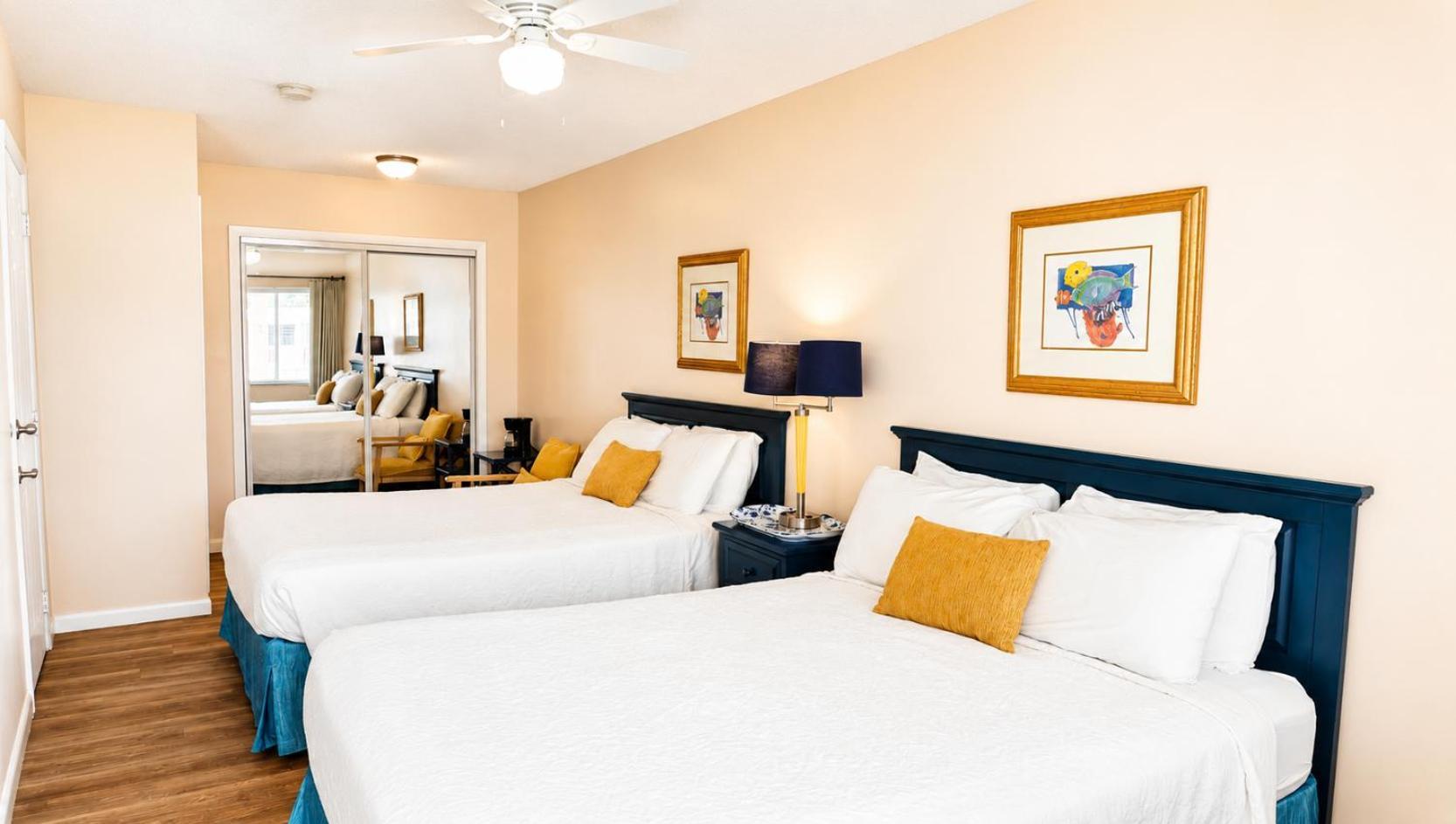 Standard Queen Room