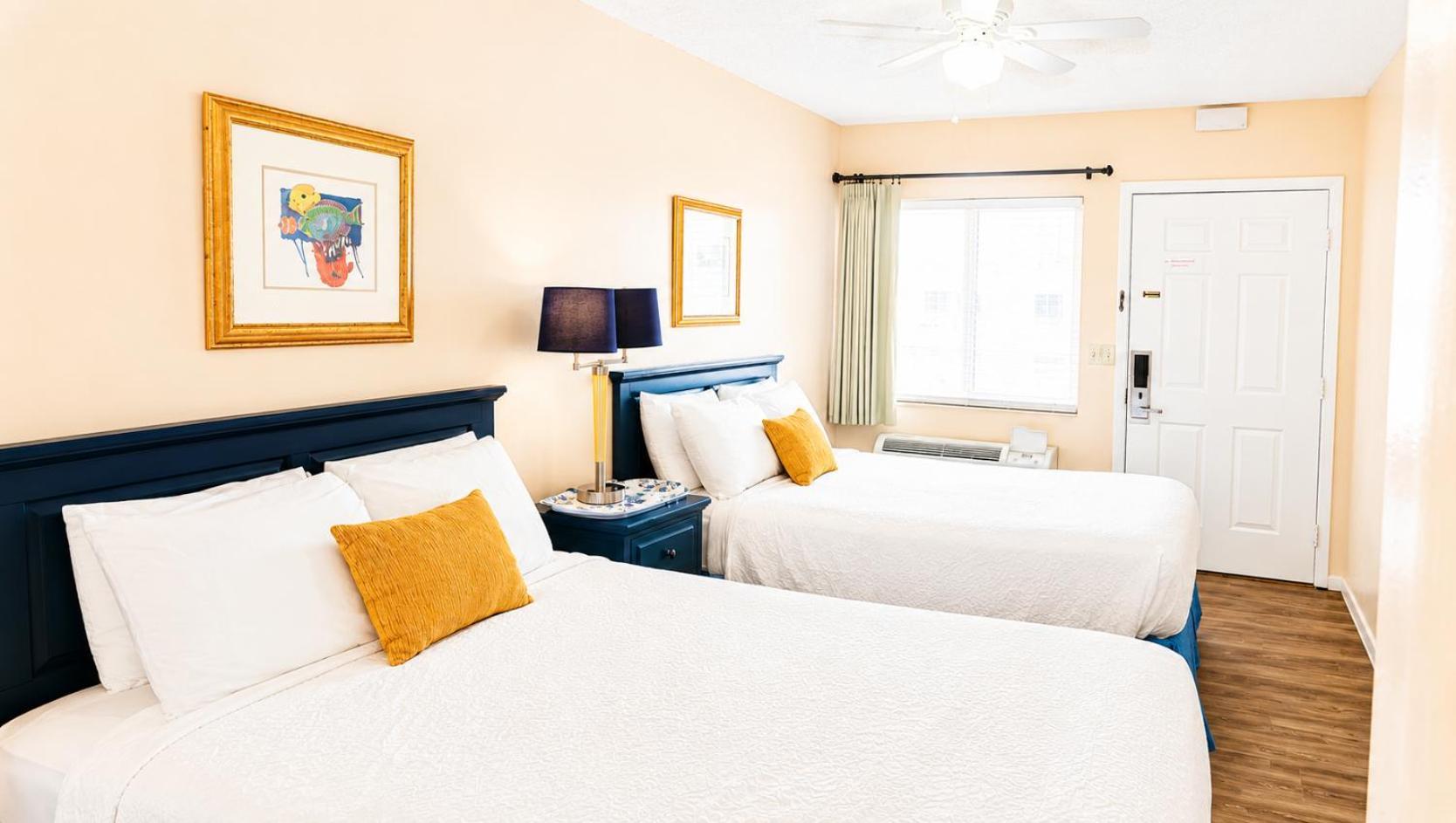 Standard Queen Room