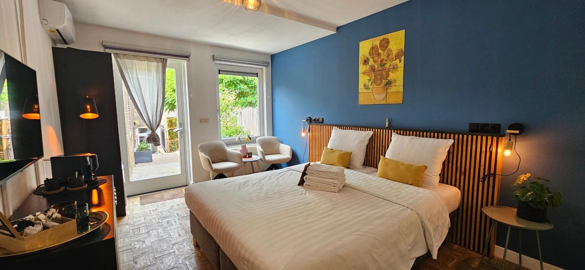 Deluxe Double or Twin Room