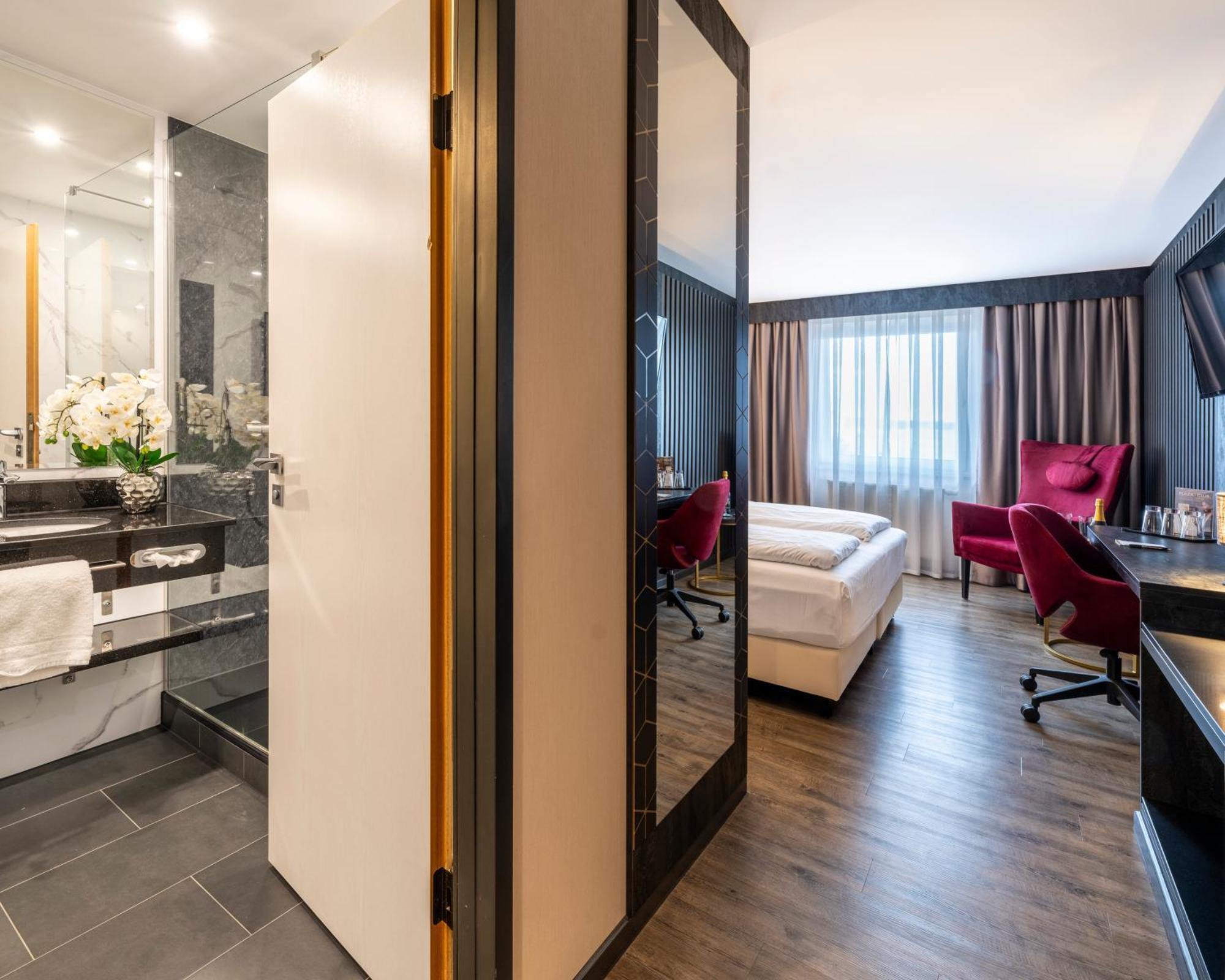 Comfort Triple Room