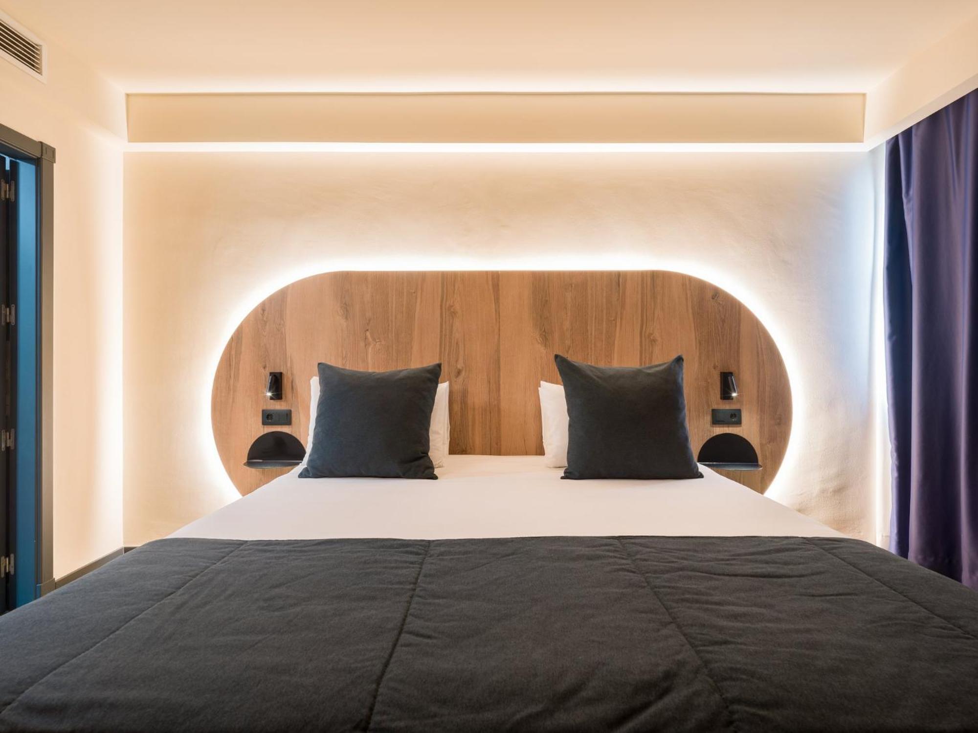 Junior Suite,1774428887:JPEG