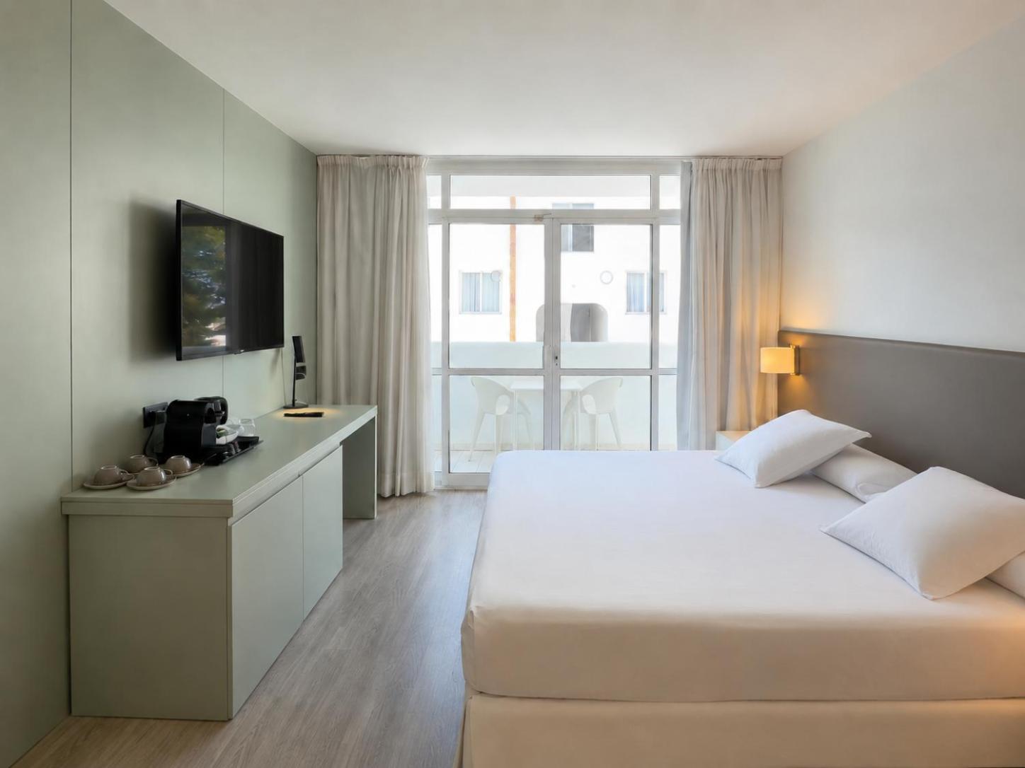 Two-Bedroom Suite,1774433764:JPEG