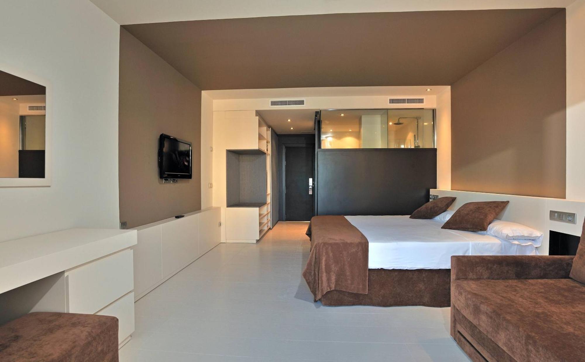 Xtra Family Room Sea View