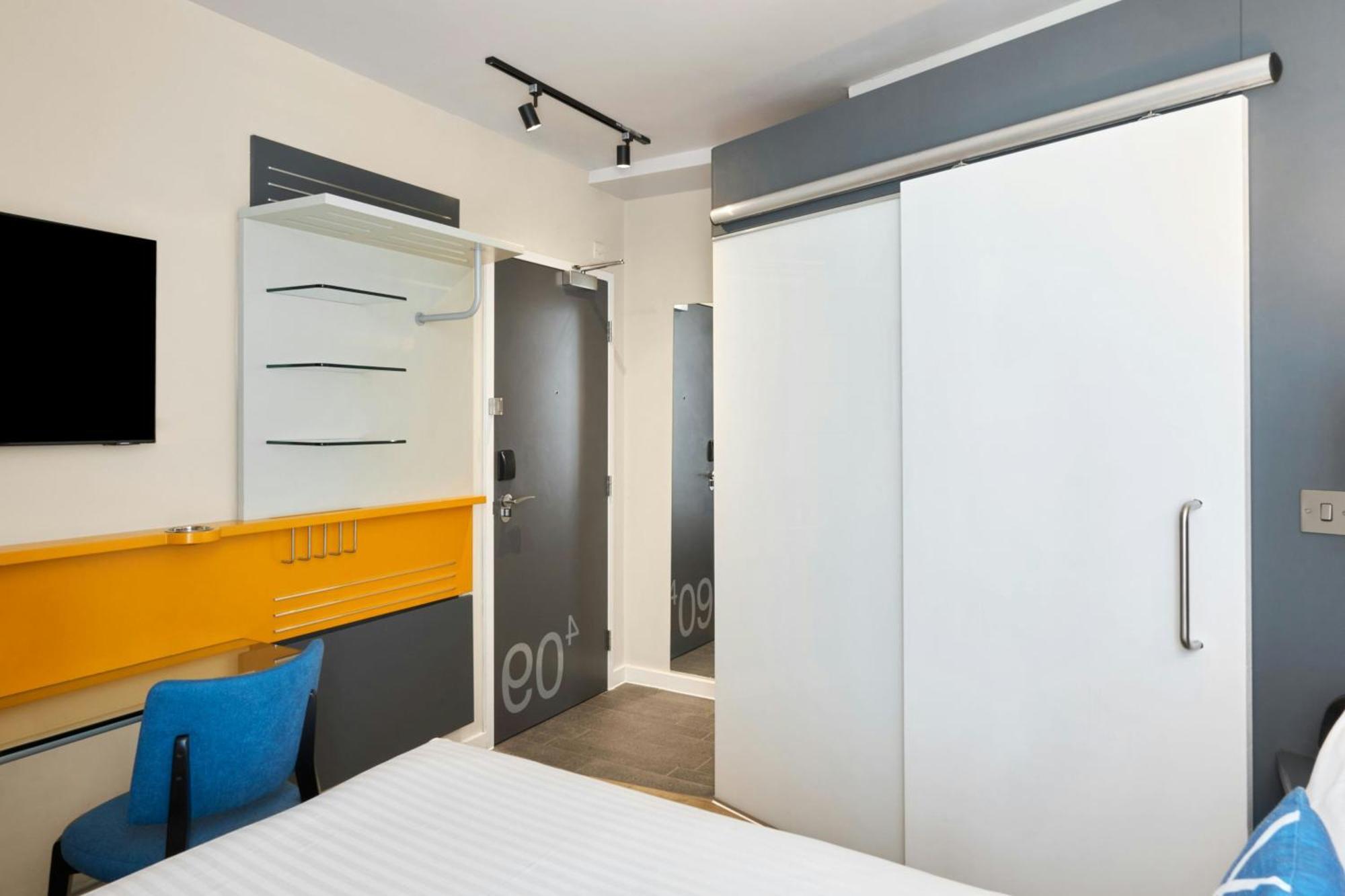 Efficient Double Room