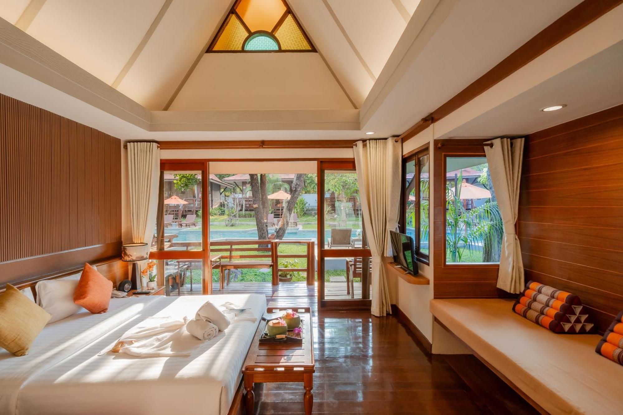 Family Suite Pool Access