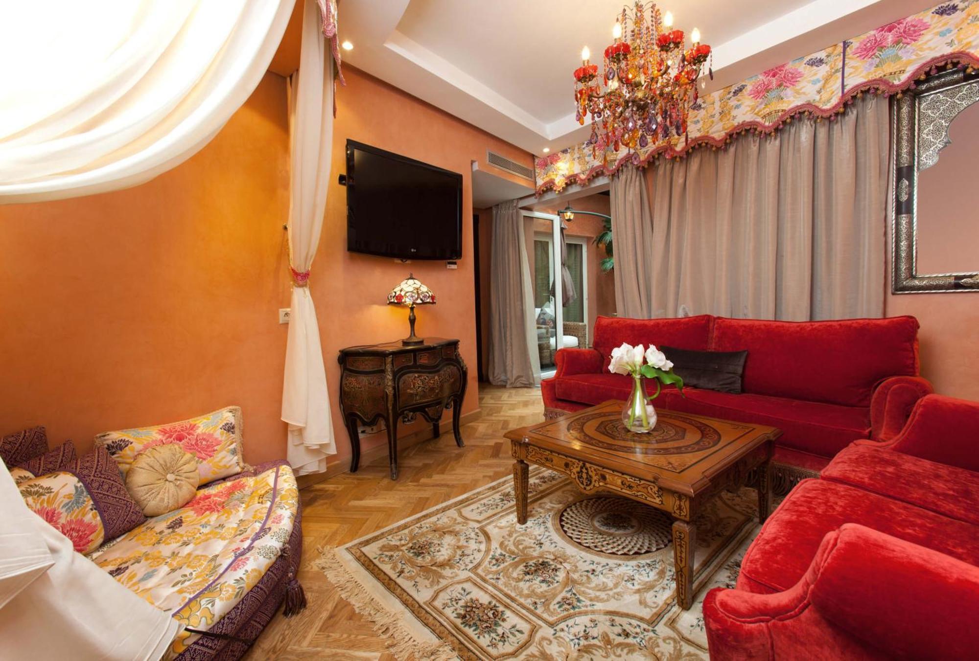 Deluxe Suite Andalousian Patio