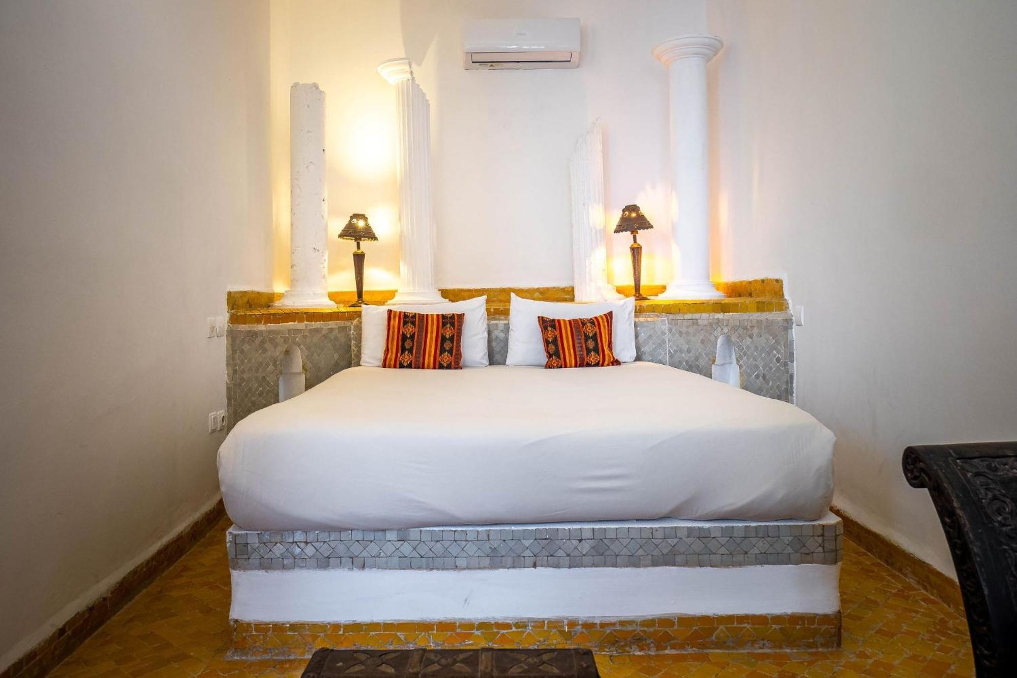 Double Room Private Bathroom