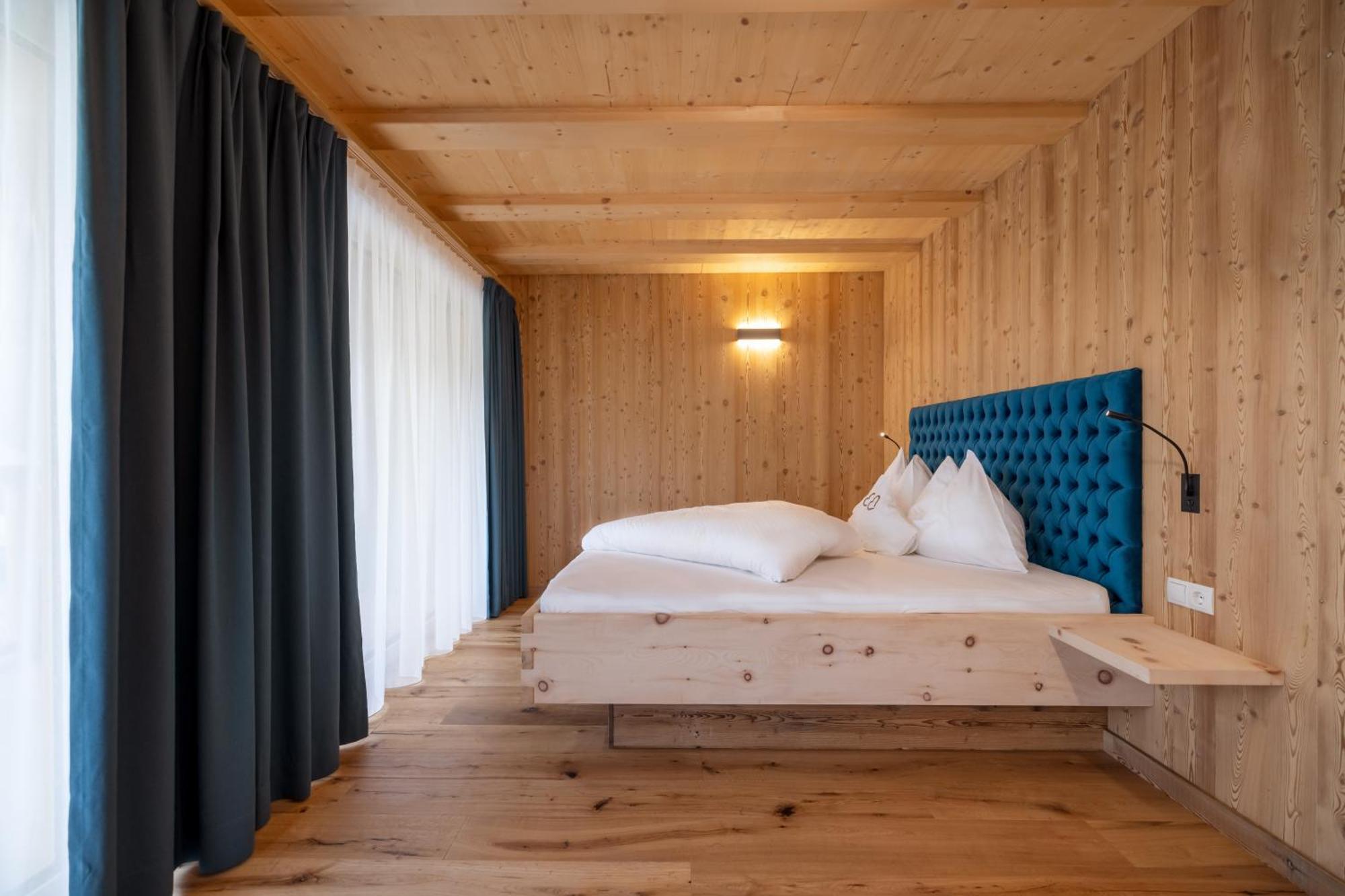 Luxury Lodge