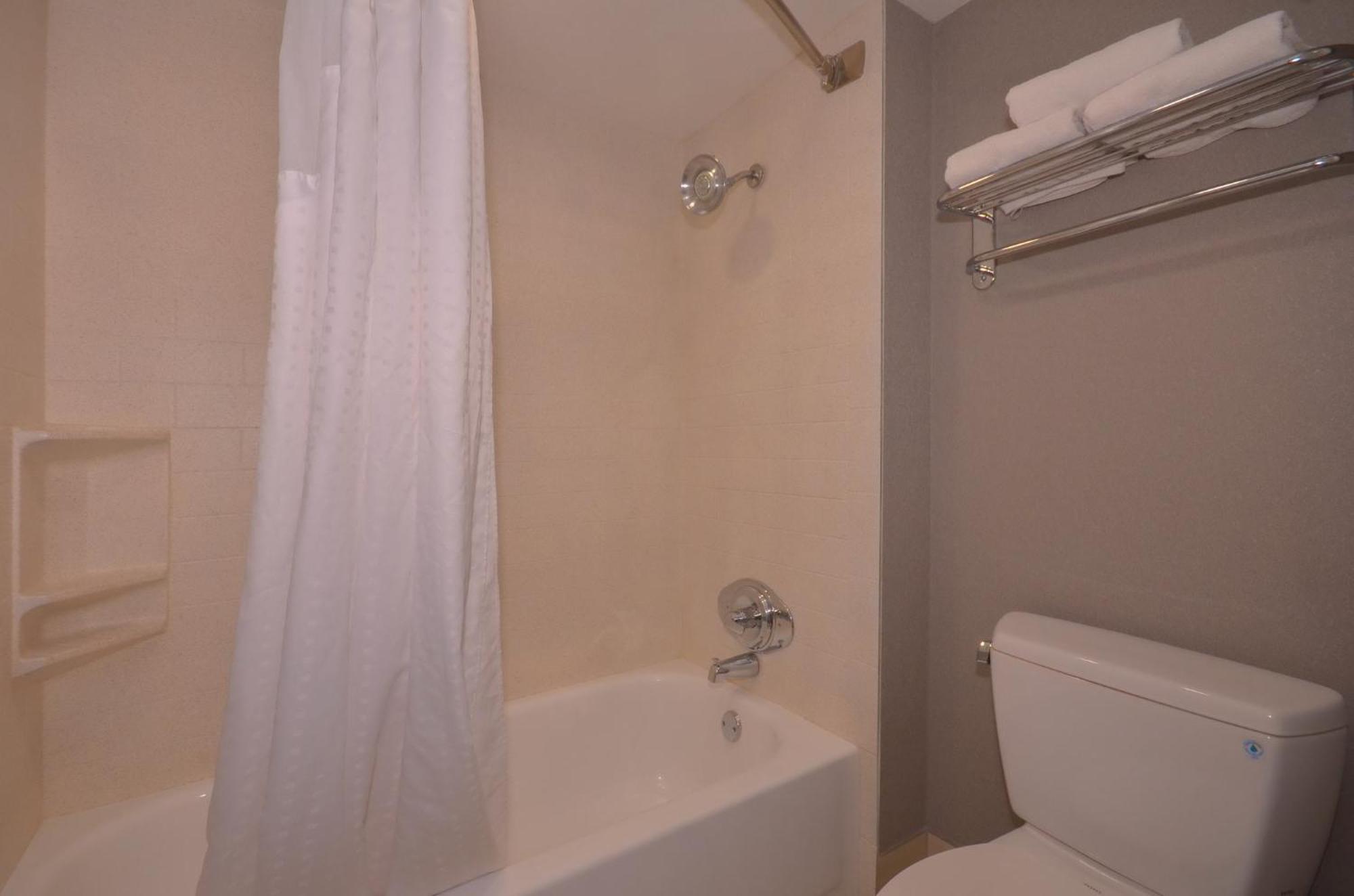 Executive King Suite Non-Smoking