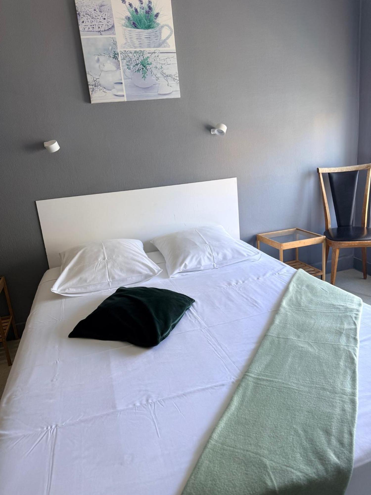 Chambre Double avec Salle de Bains Privative