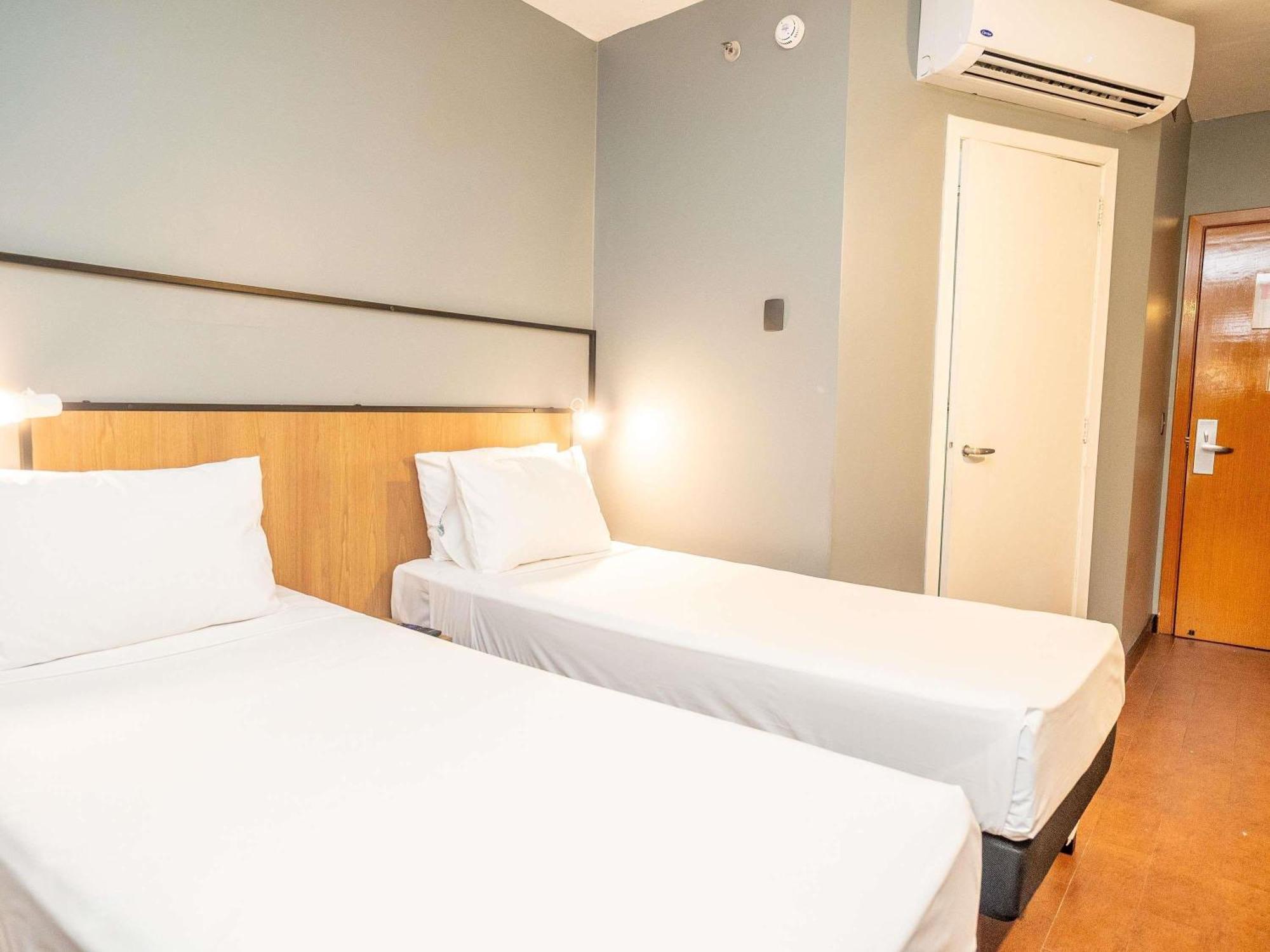 Superior Room 2 Twin Beds